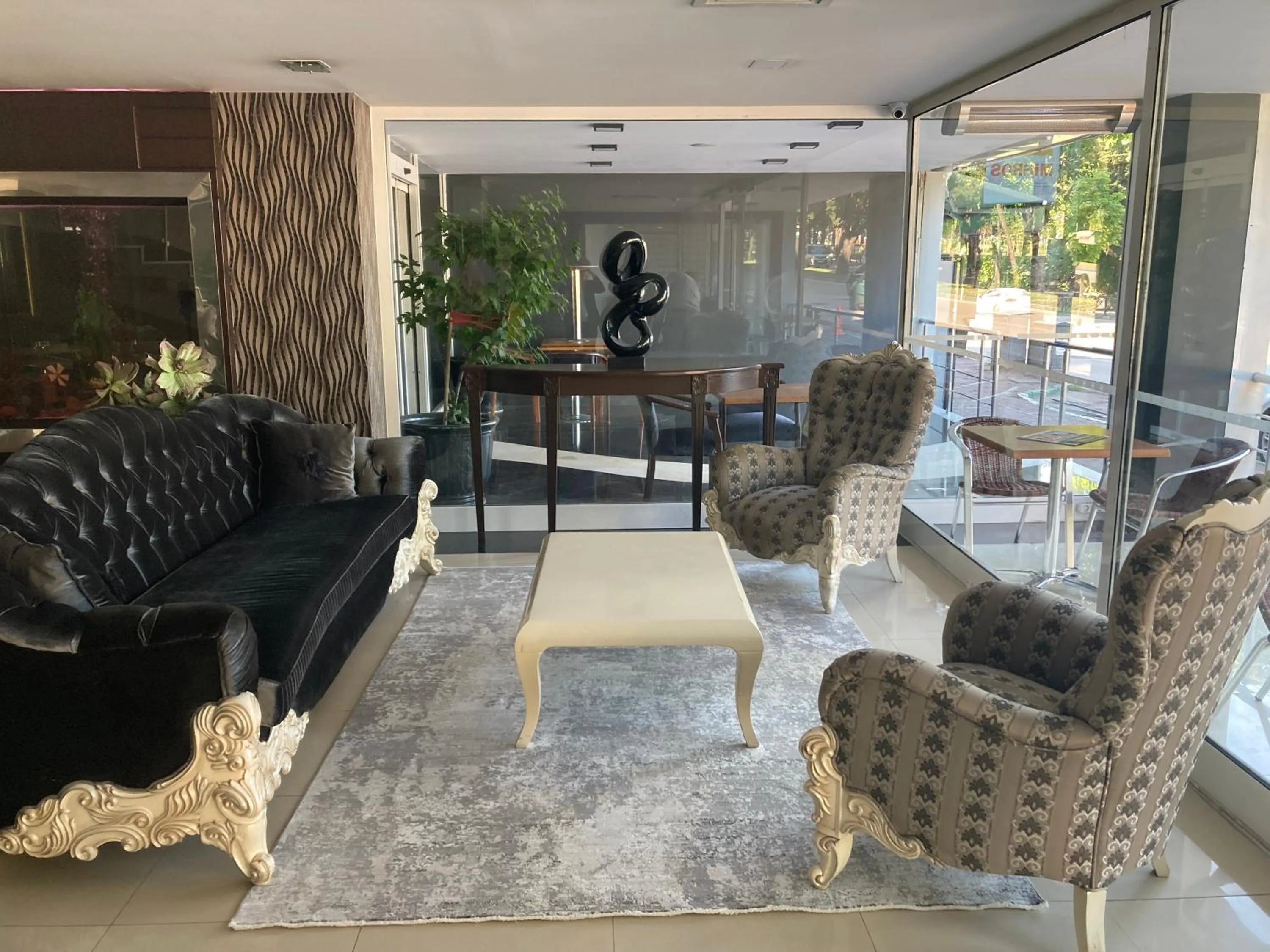 Seating area in Hotel Kırcı Termal & Spa