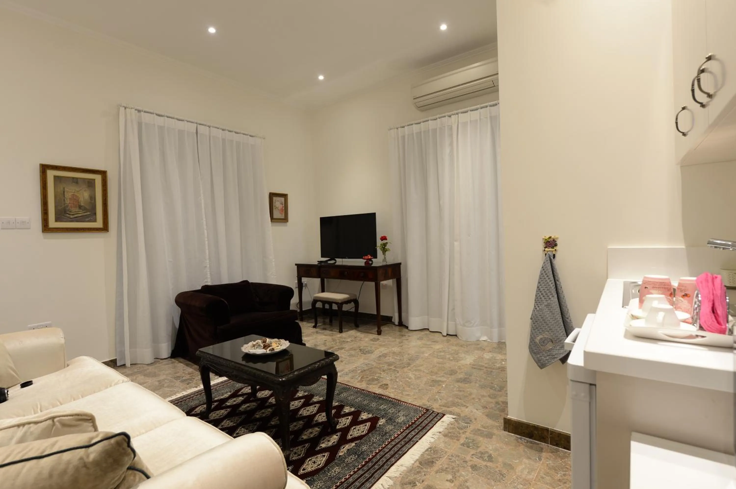 Kitchen or kitchenette in Avgi's Home