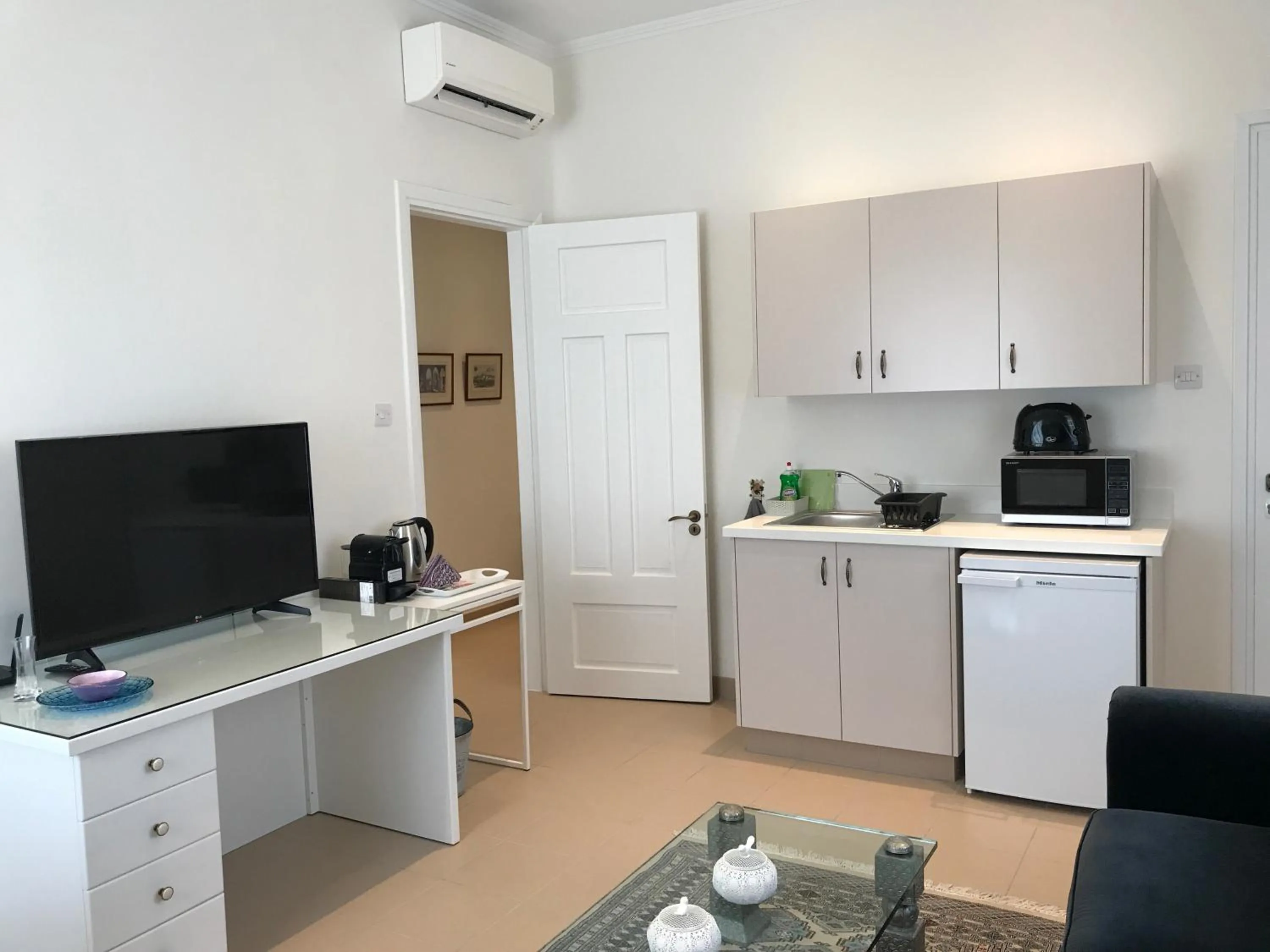 Coffee/tea facilities in Avgi's Home