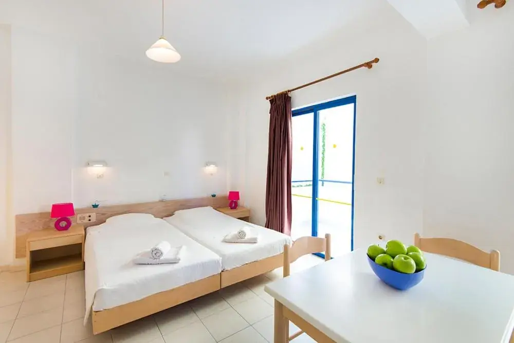 Bed in Blue Roses Bed in Blue Roses