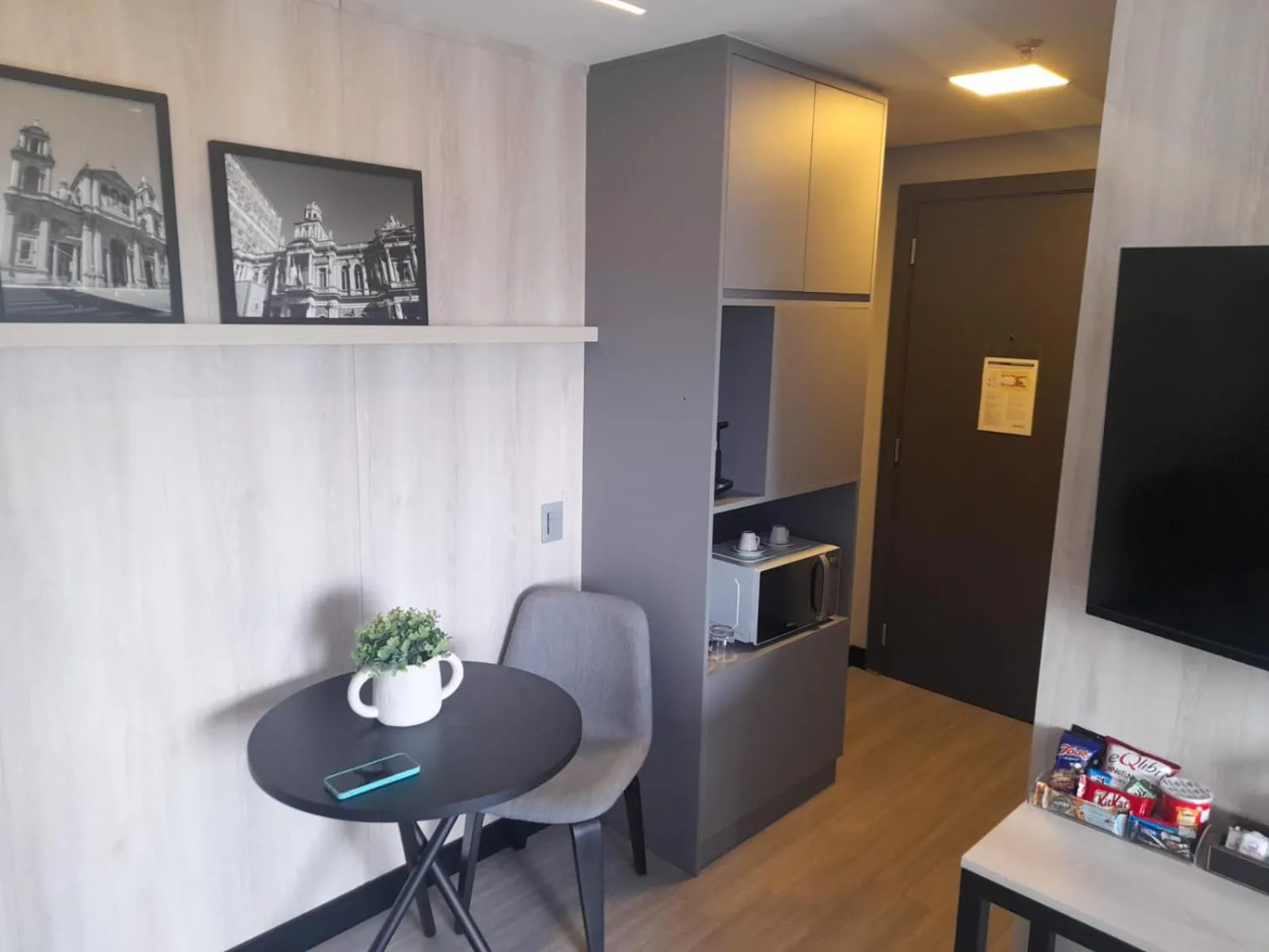 Dining area in ArtHotel Transamerica Collection