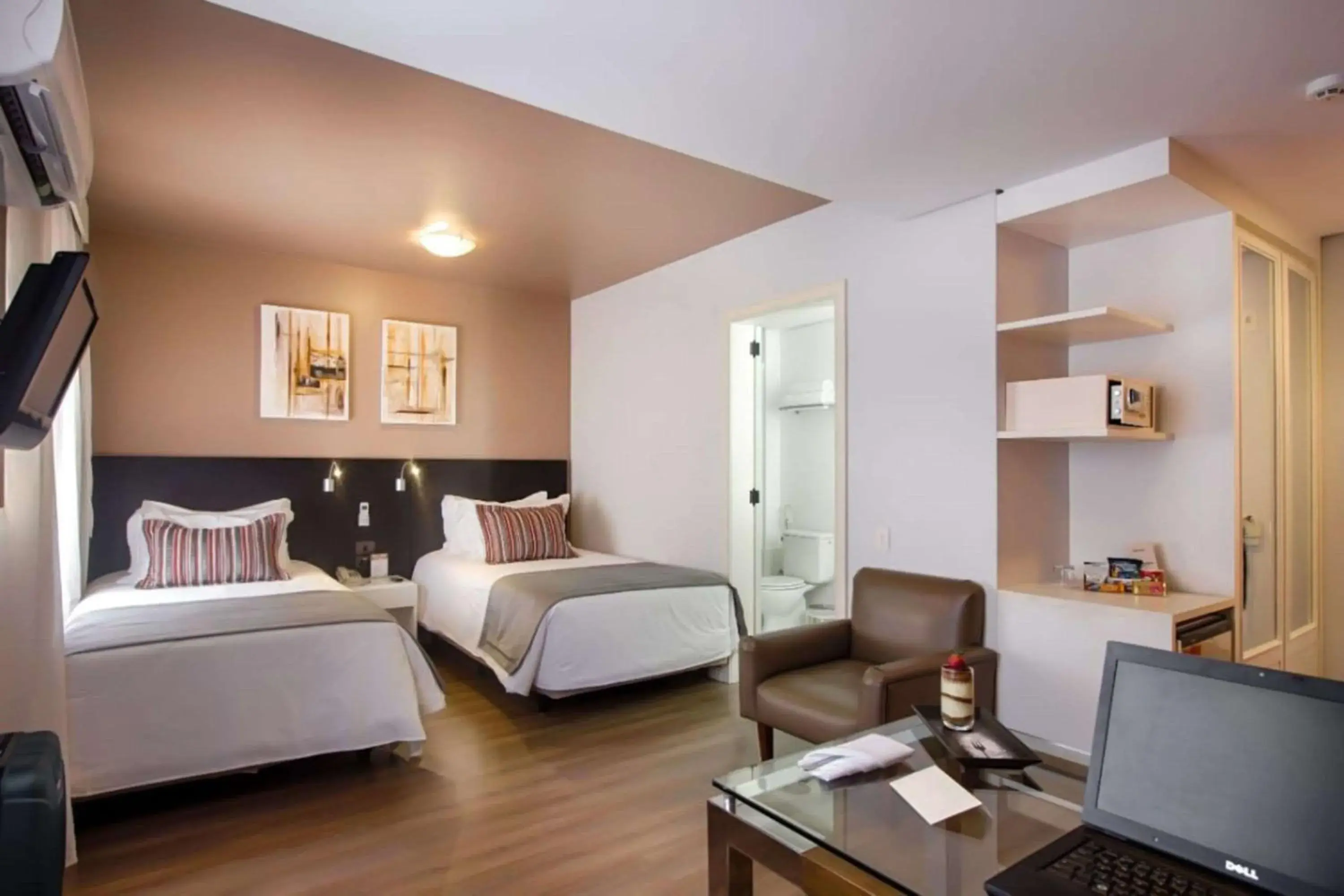 Bedroom, Bed in ArtHotel Transamerica Collection Bedroom, Bed in ArtHotel Transamerica Collection