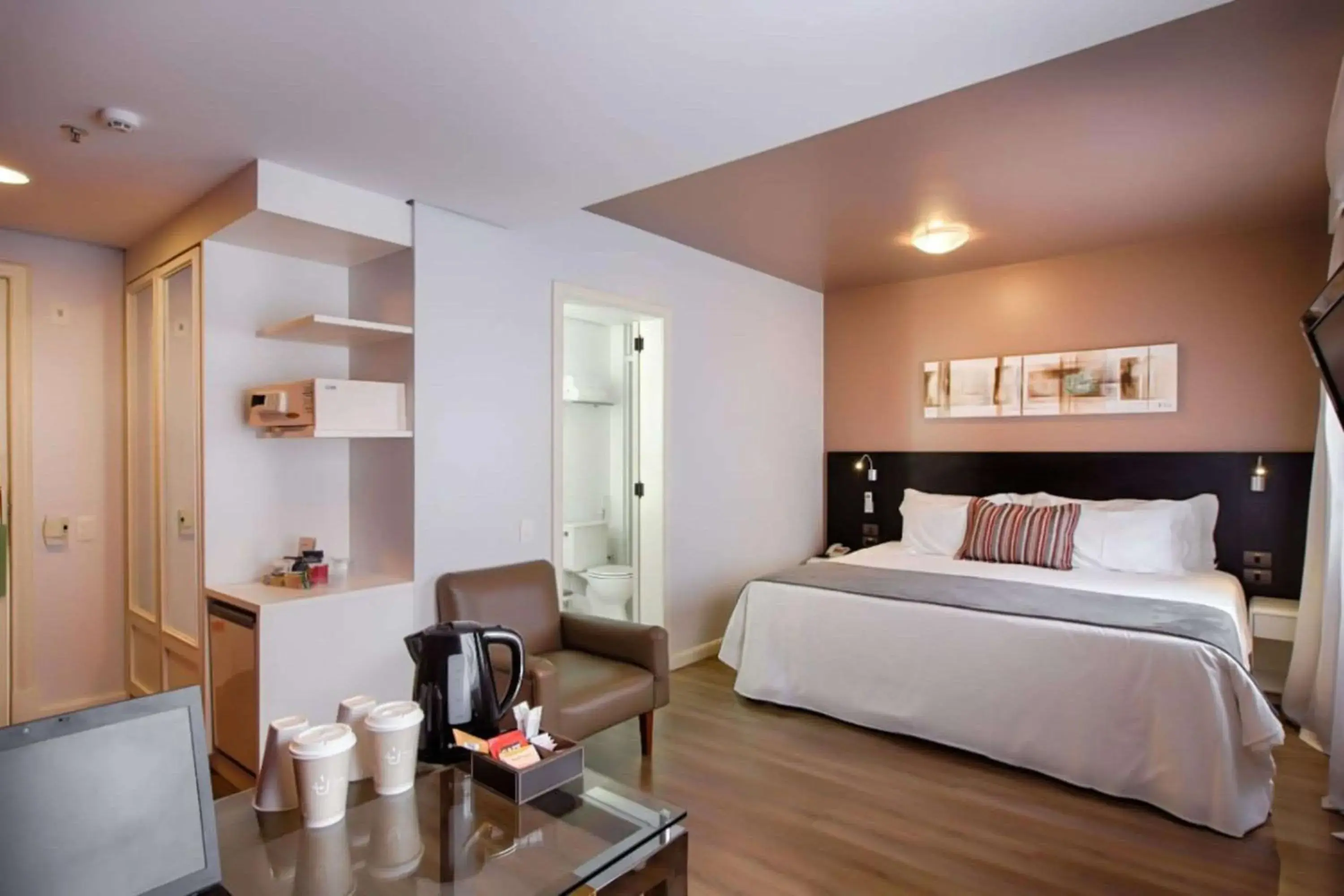 Bedroom, Bed in ArtHotel Transamerica Collection Bedroom, Bed in ArtHotel Transamerica Collection