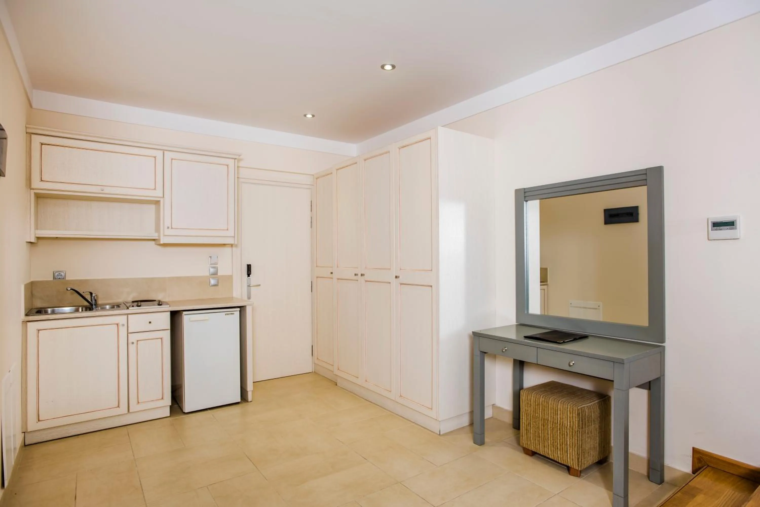 Kitchen or kitchenette in Almiriki Chios Rooms & Apartments
