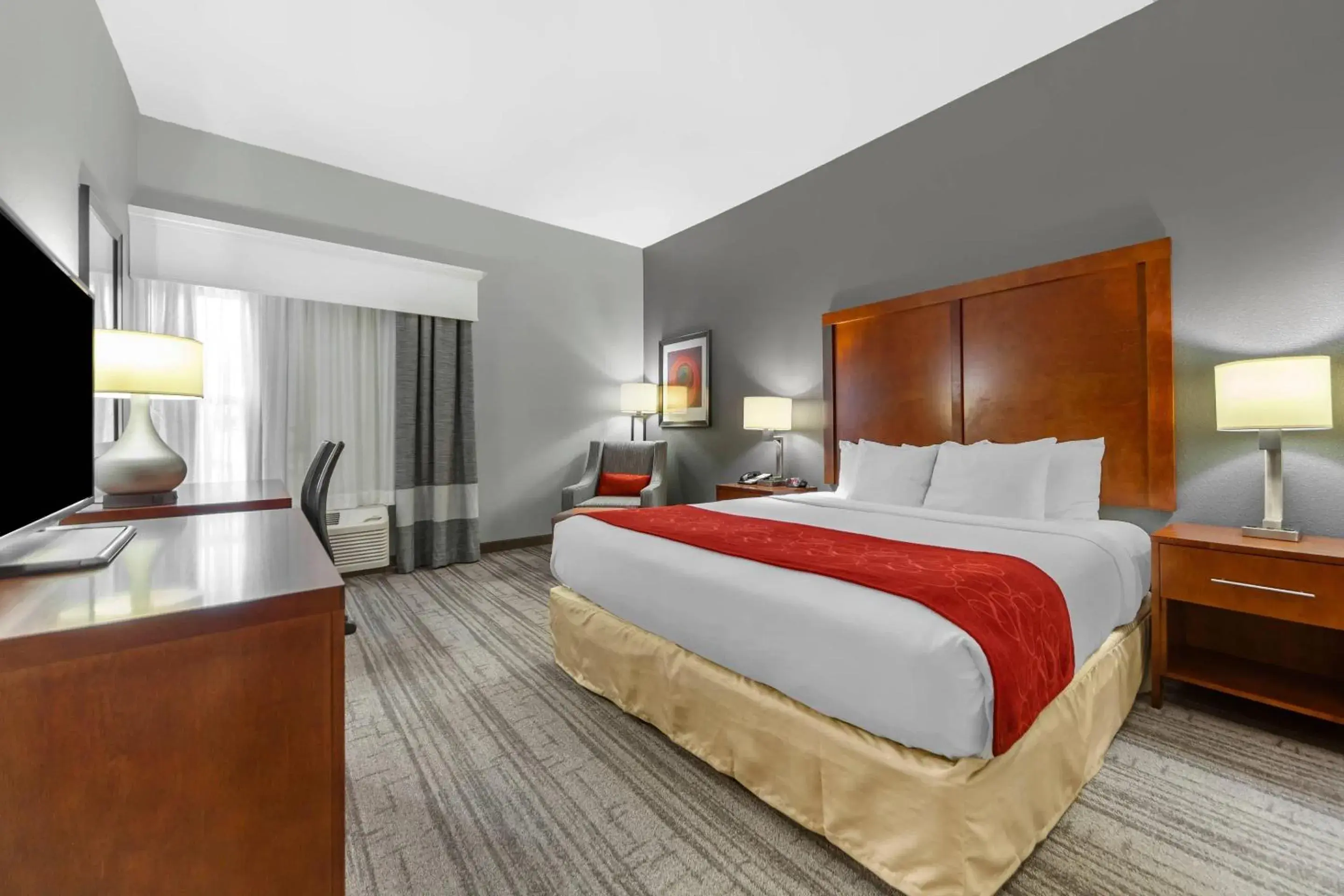 Bedroom, Bed in Comfort Inn Kearney I-80 Bedroom, Bed in Comfort Inn Kearney I-80