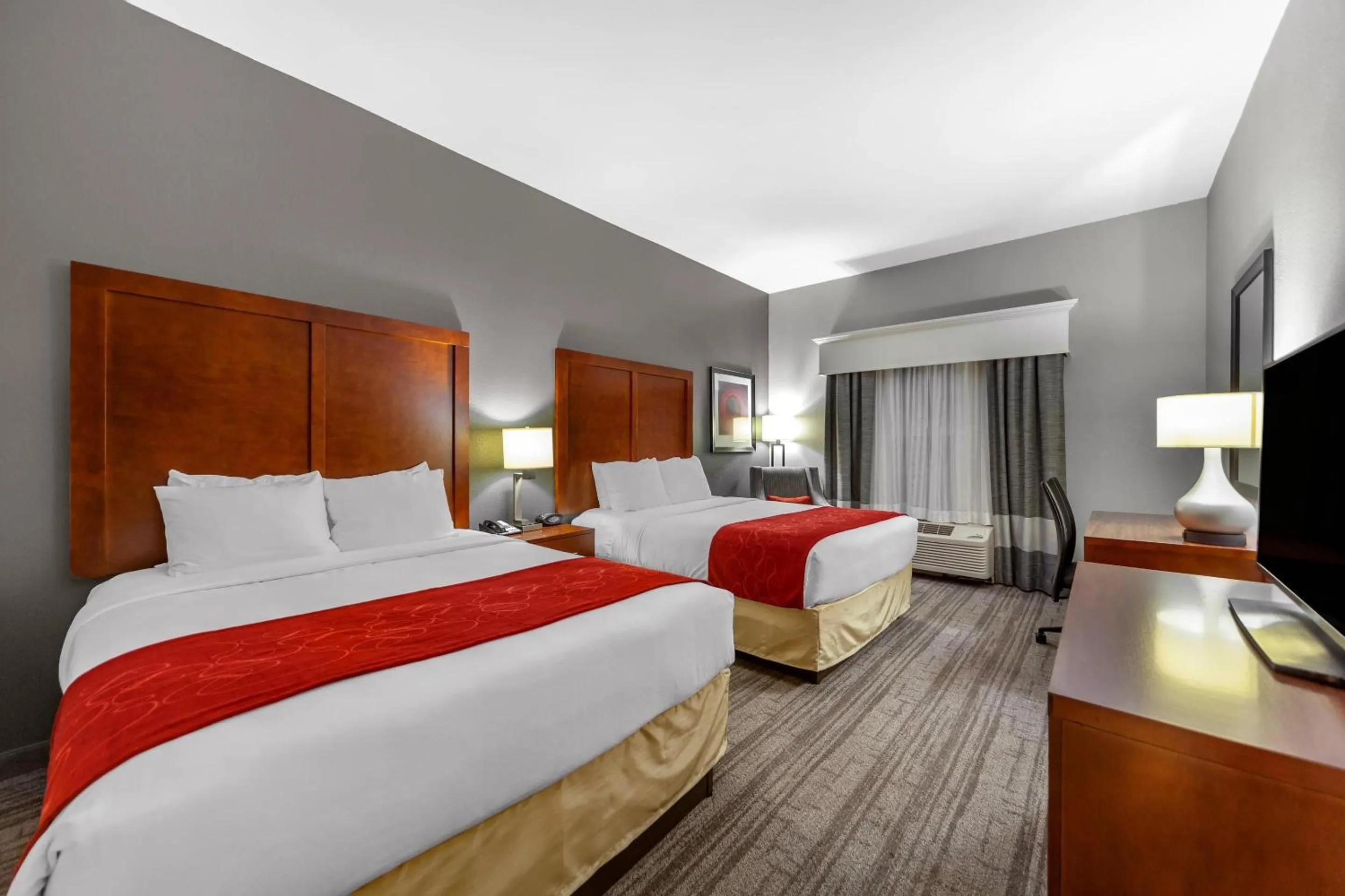 Bedroom, Bed in Comfort Inn Kearney I-80