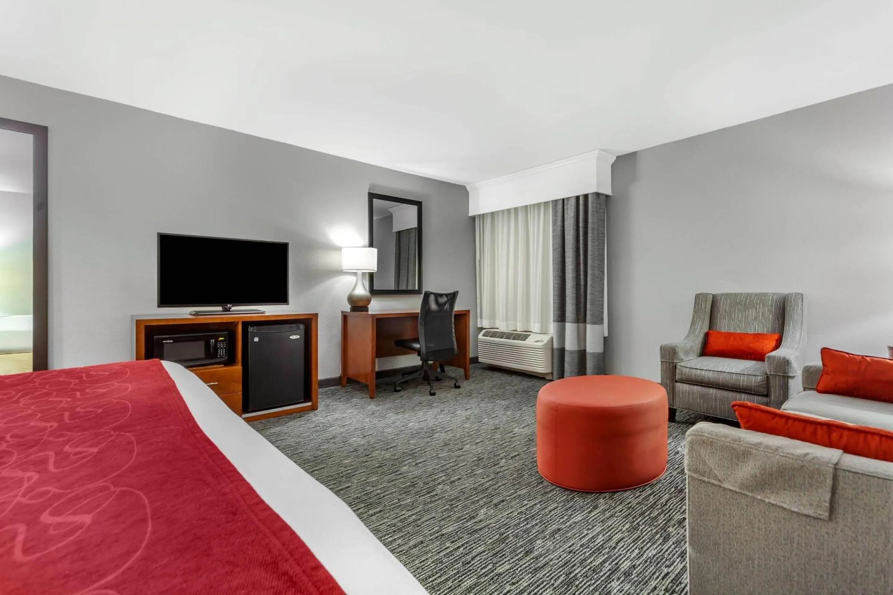 Bedroom, Bed in Comfort Inn Kearney I-80