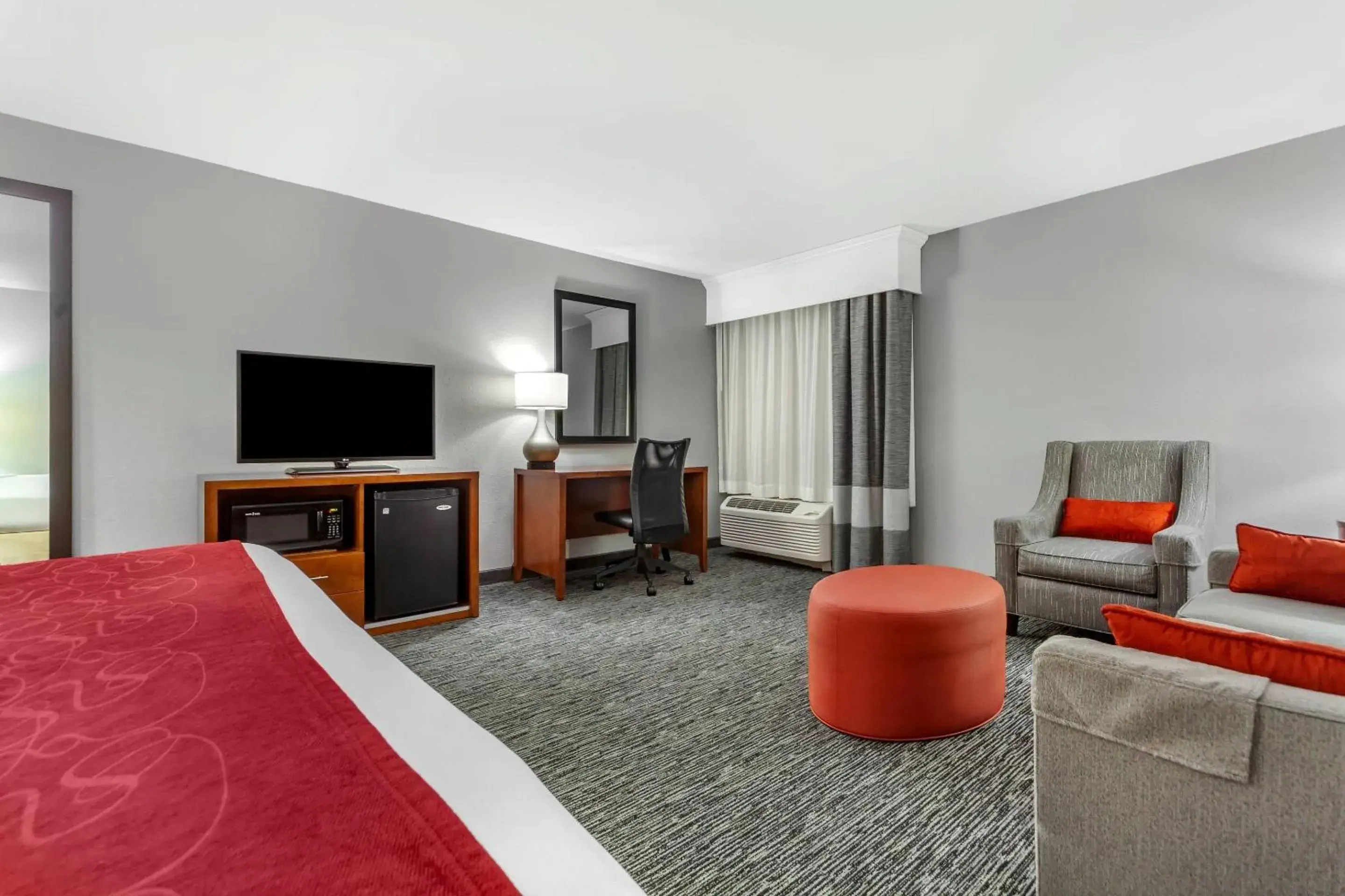 Bedroom, Bed in Comfort Inn Kearney I-80 Bedroom, Bed in Comfort Inn Kearney I-80