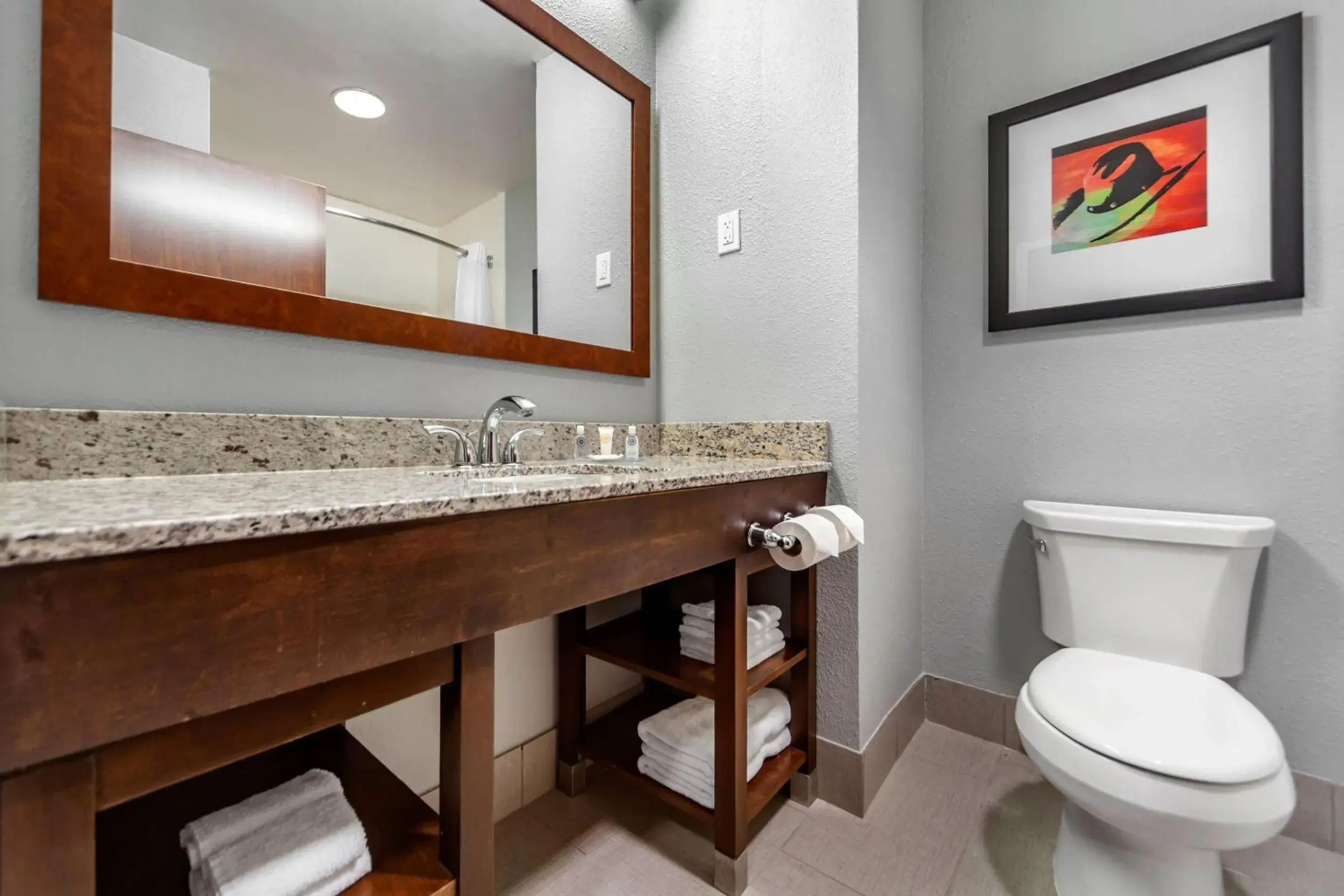 Bedroom in Comfort Inn Kearney I-80 Bedroom in Comfort Inn Kearney I-80