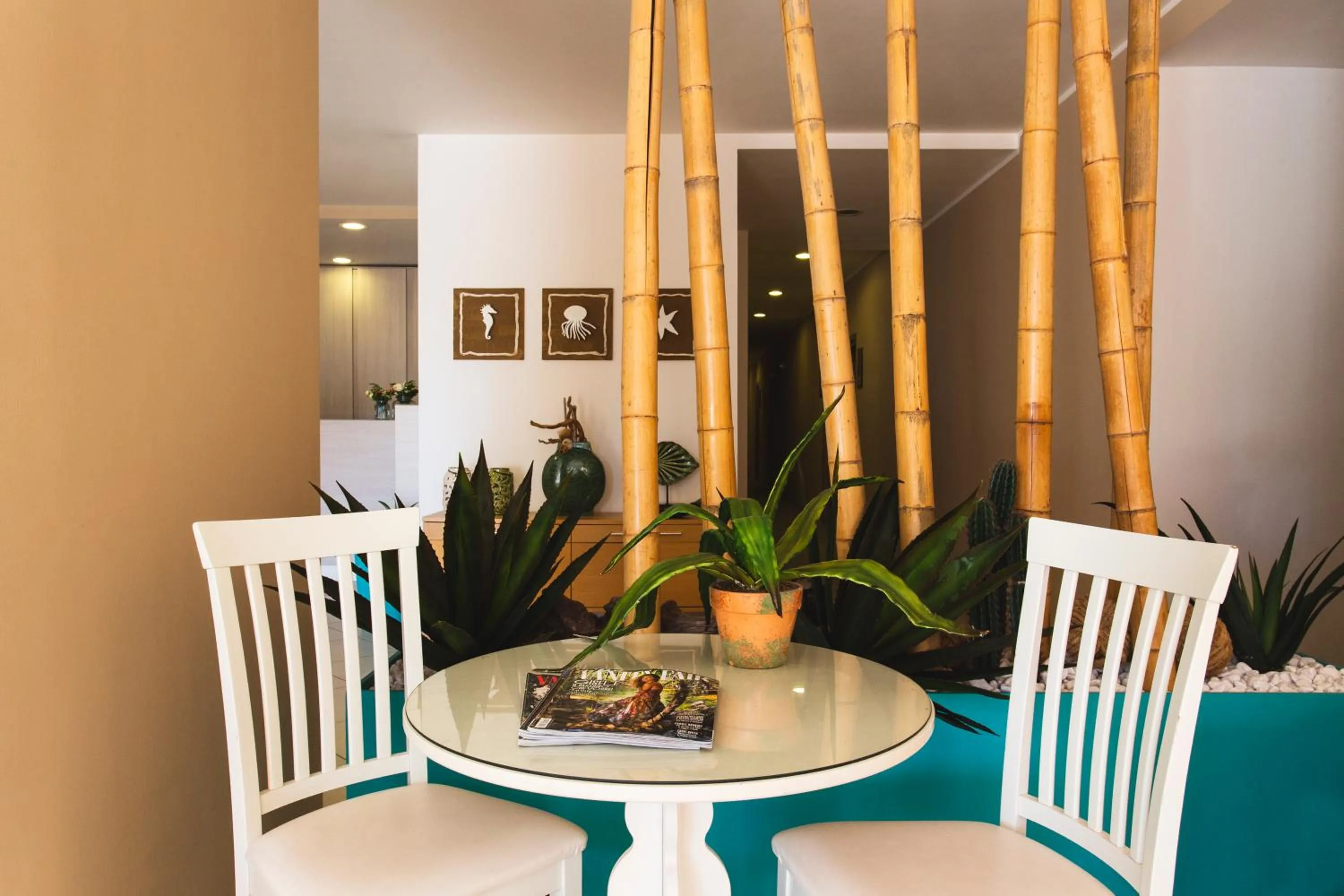 Communal lounge/ TV room in Hotel Baia Del Sole