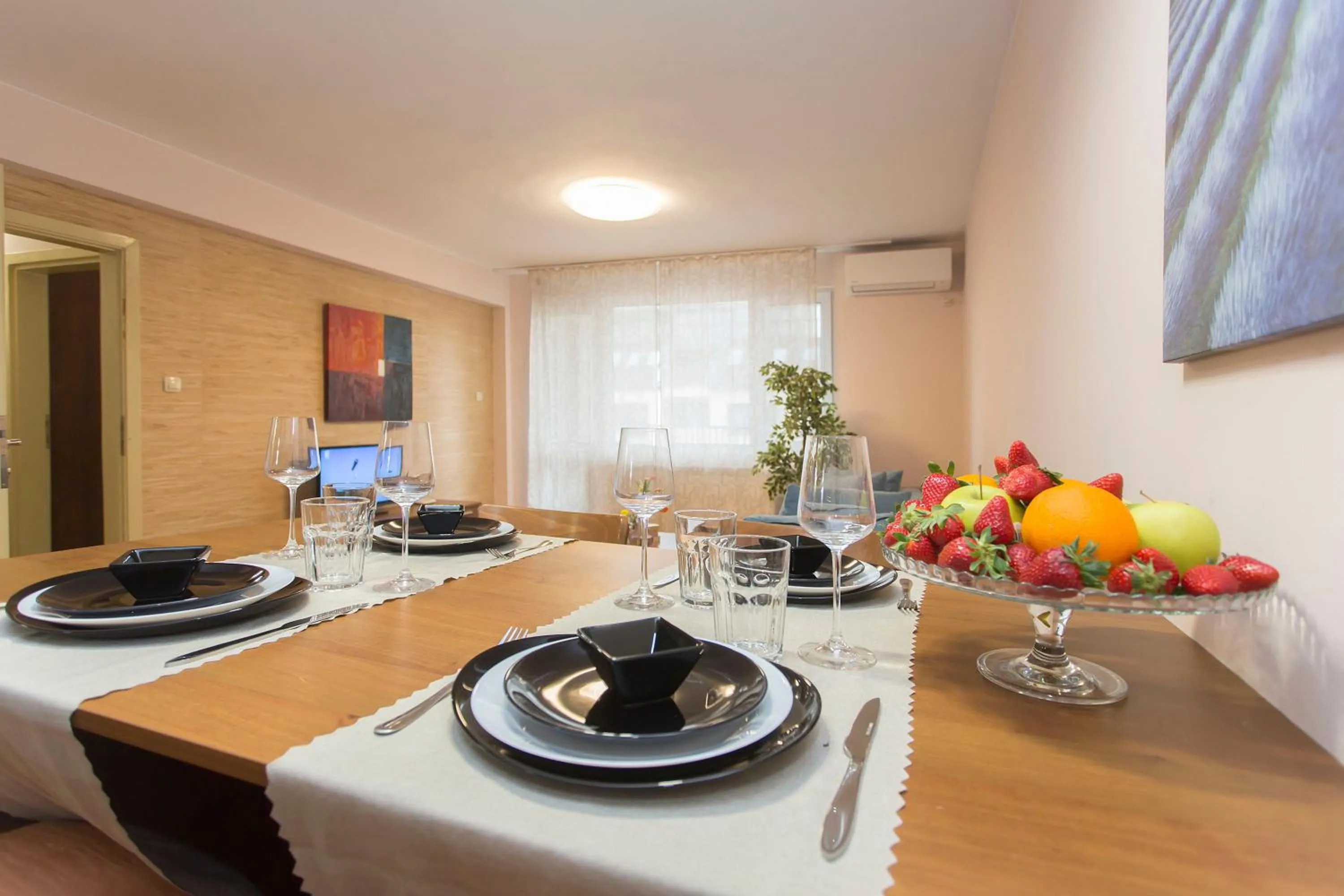 Dining area in Sofia Central Hotel Apartments