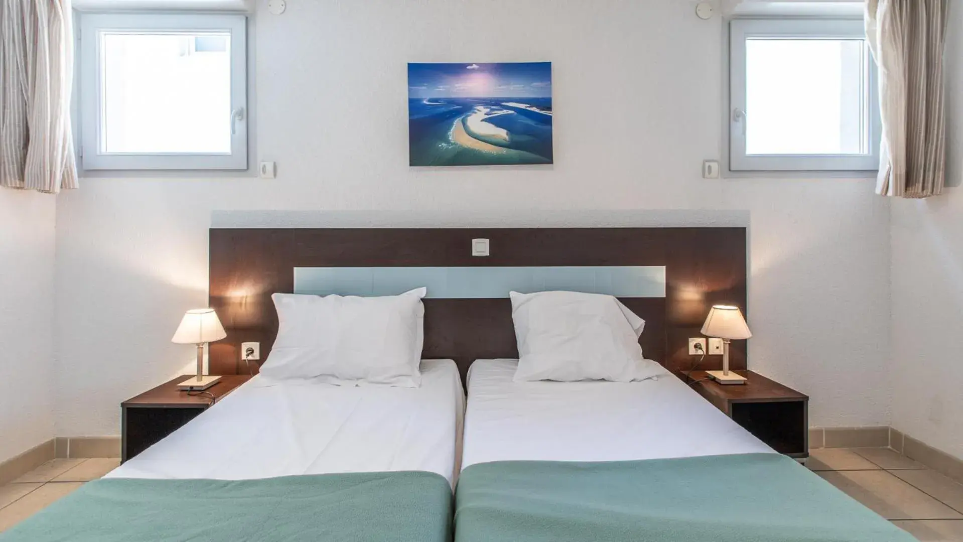 Bedroom, Bed in Vacancéole - Résidence Le Crystal Bedroom, Bed in Vacancéole - Résidence Le Crystal