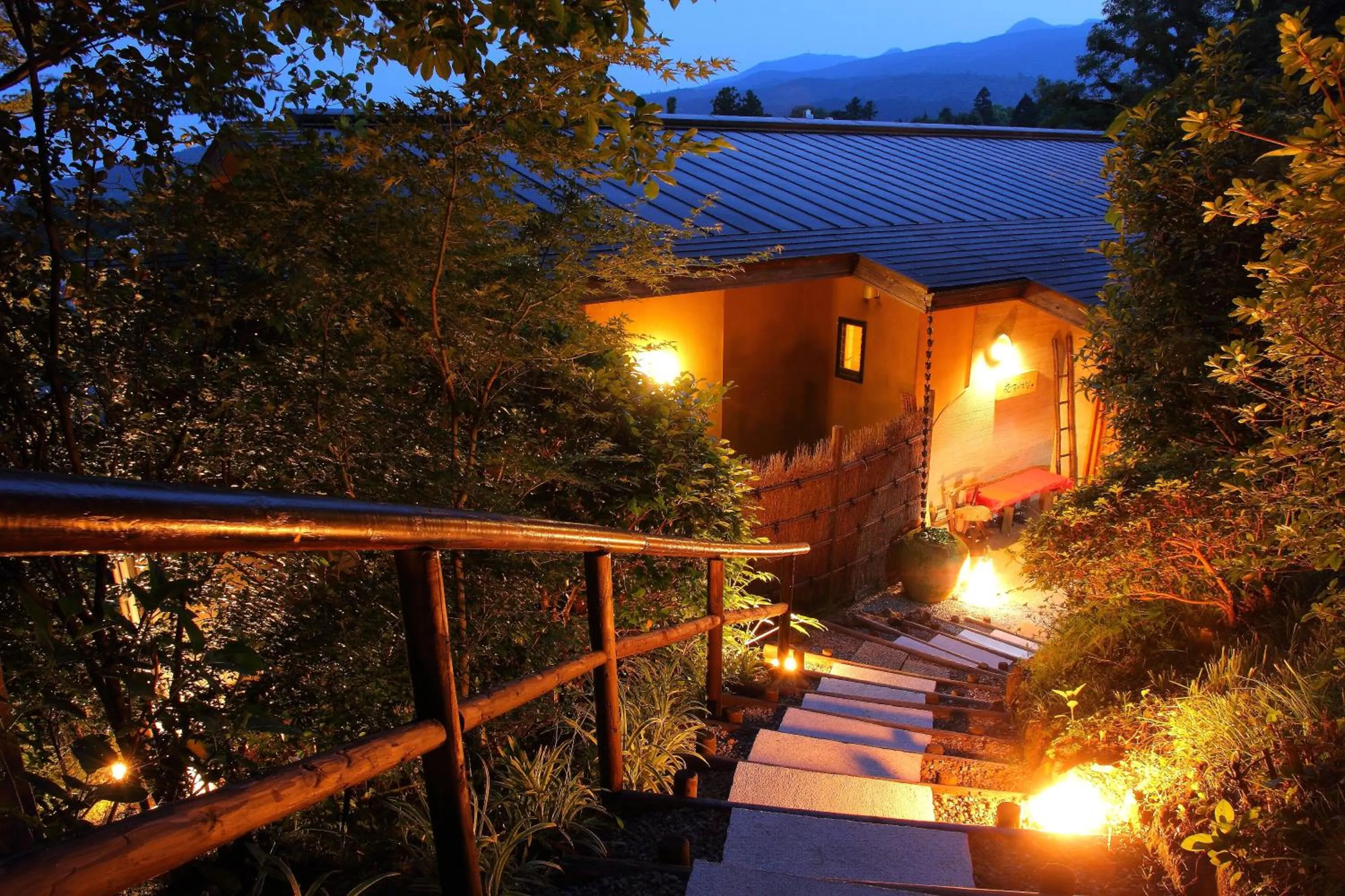 Facade/entrance in Nasubi no Hana