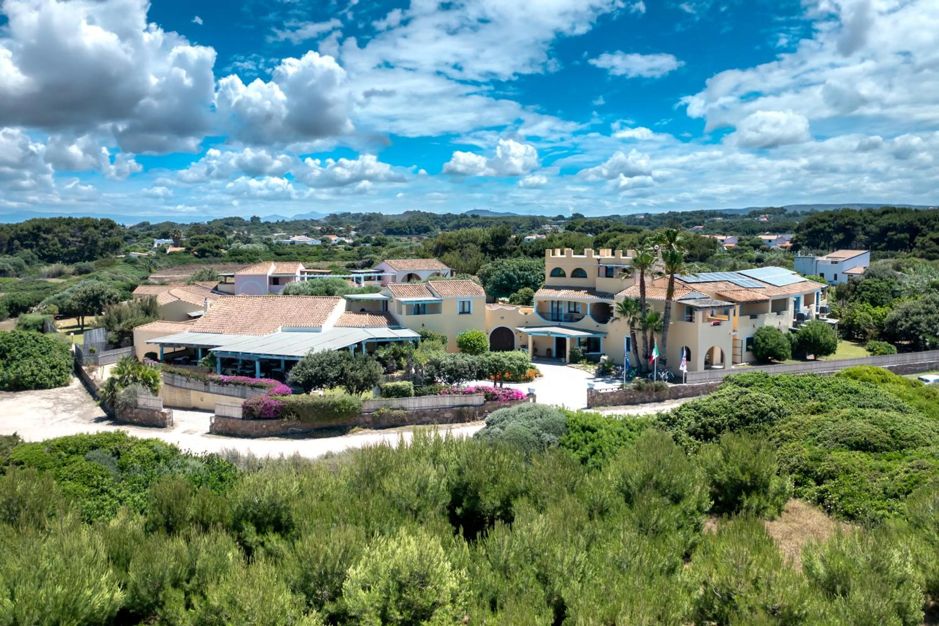 Property building in Hotel Luci Del Faro