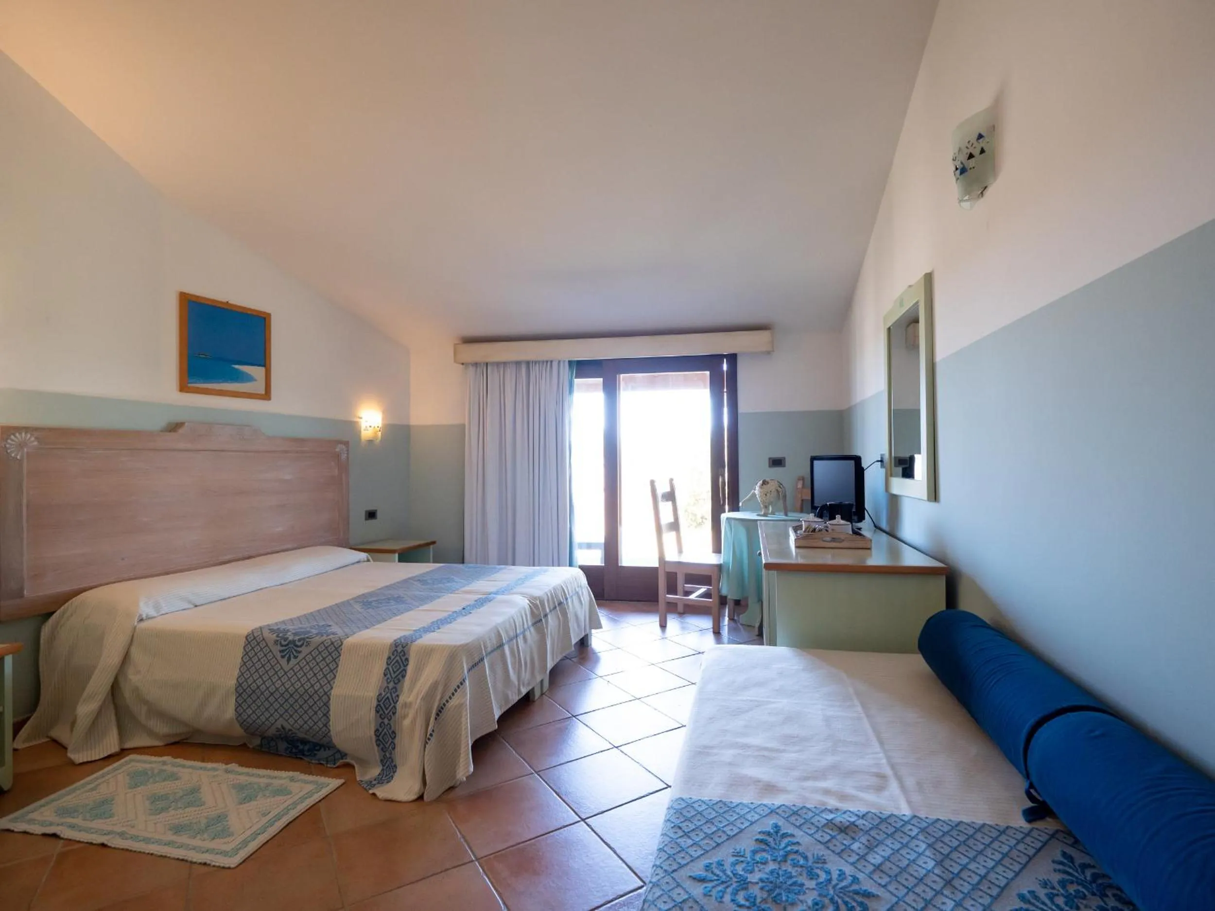 Photo of the whole room, Bed in Hotel Luci Del Faro