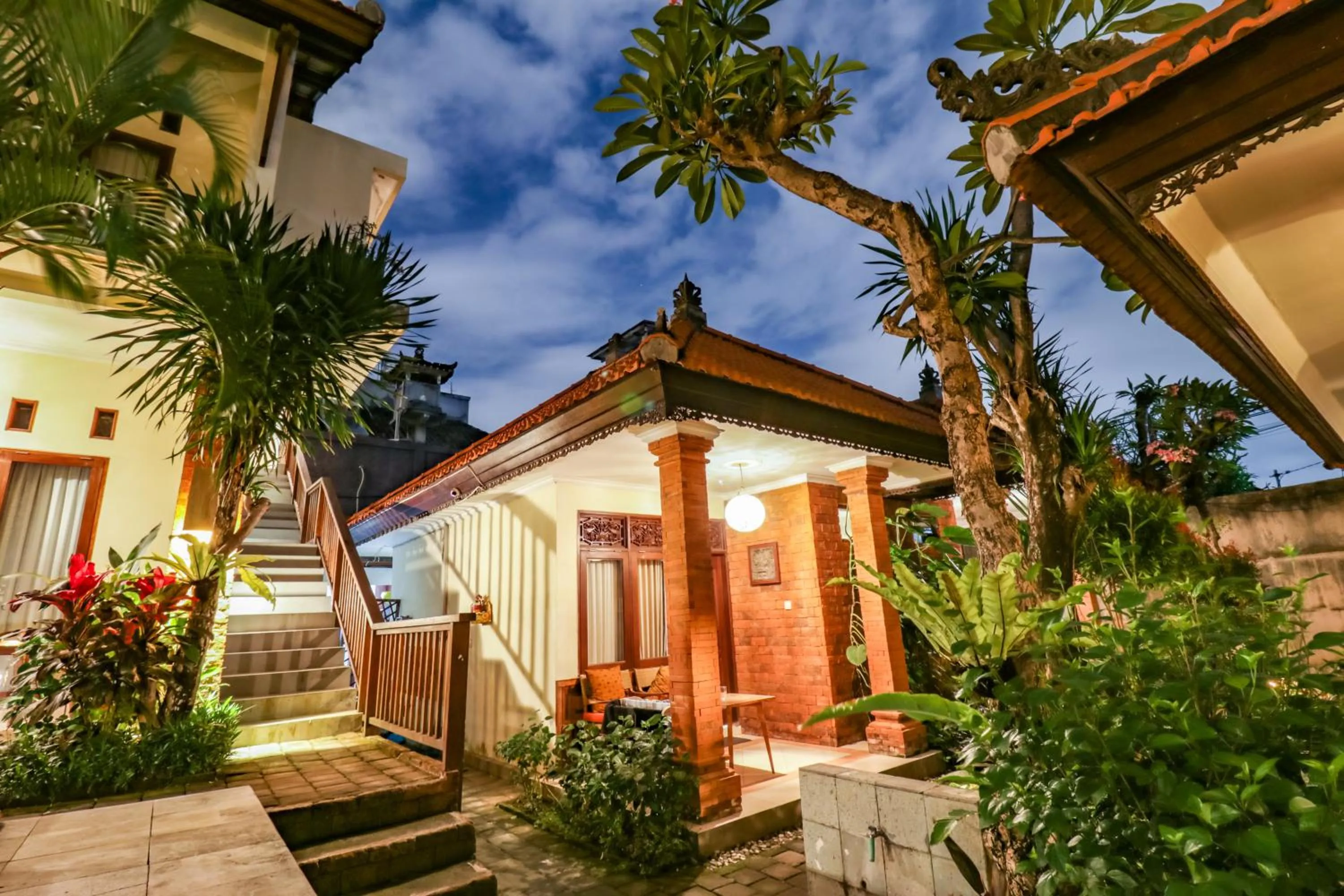 Property building in Mina Pelasa Hotel