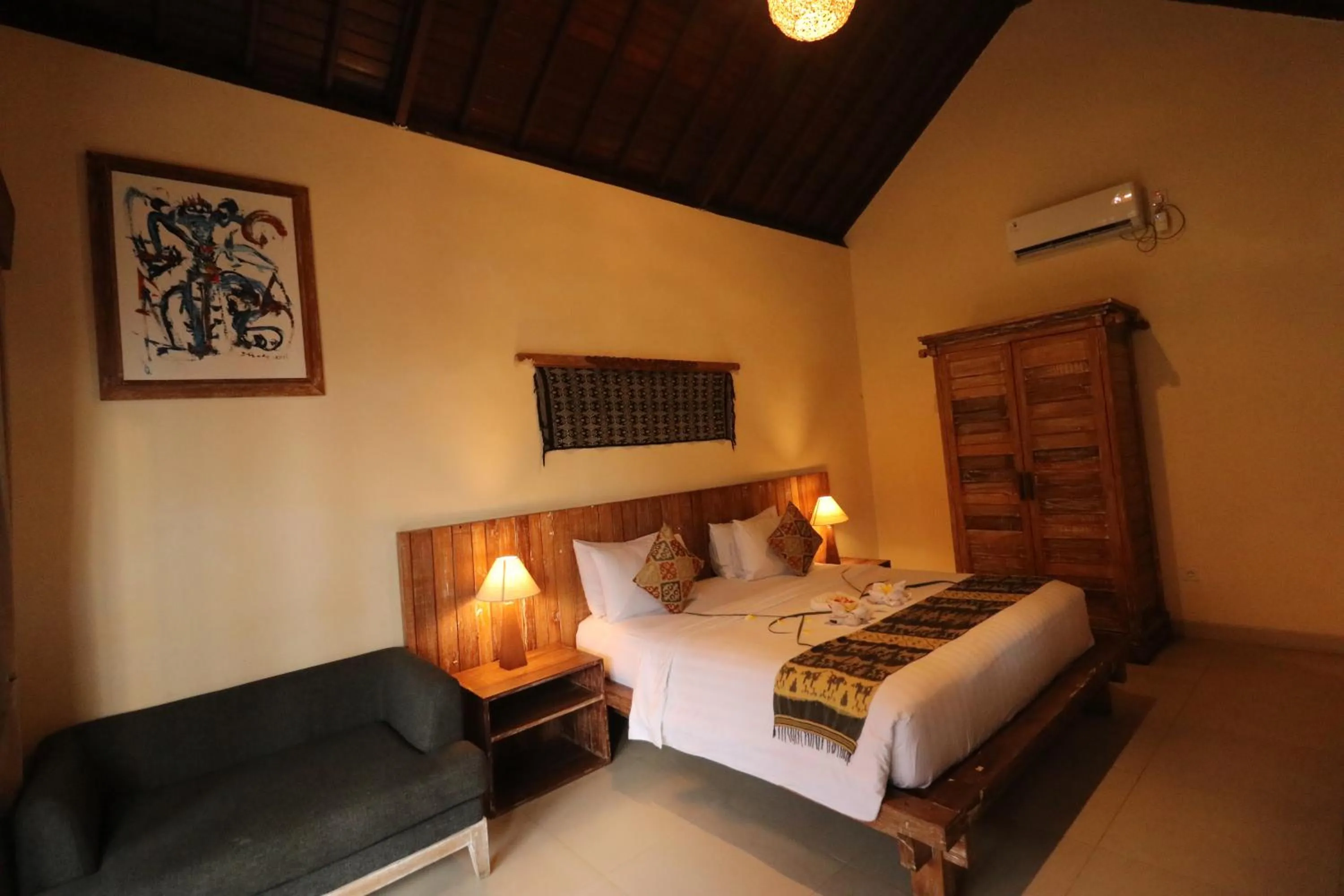 Bed in Mina Pelasa Hotel