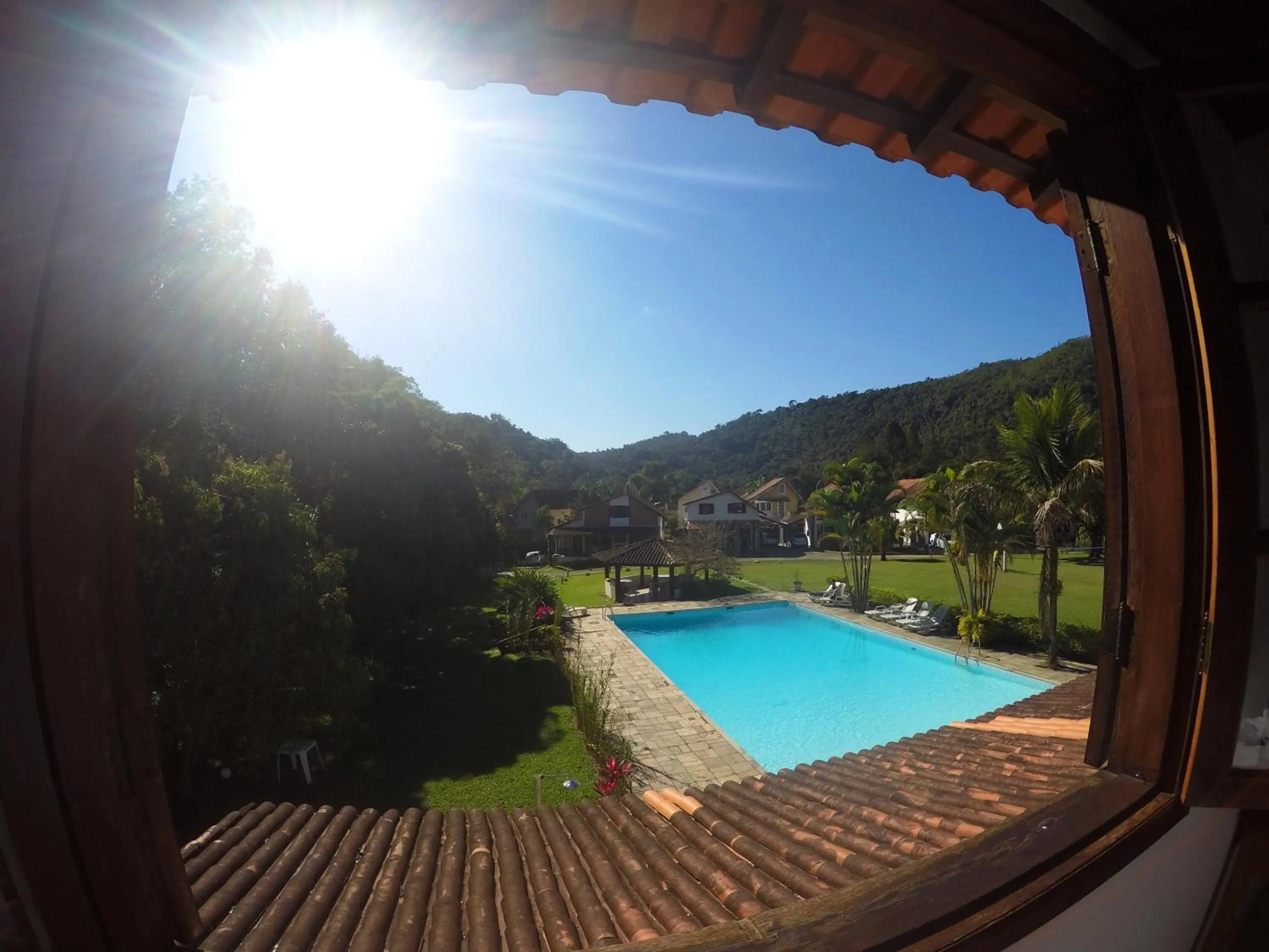 Property building in Aconchegos Ile de France