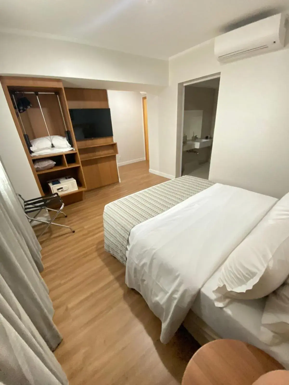 Bed in Oitis Hotel Bed in Oitis Hotel