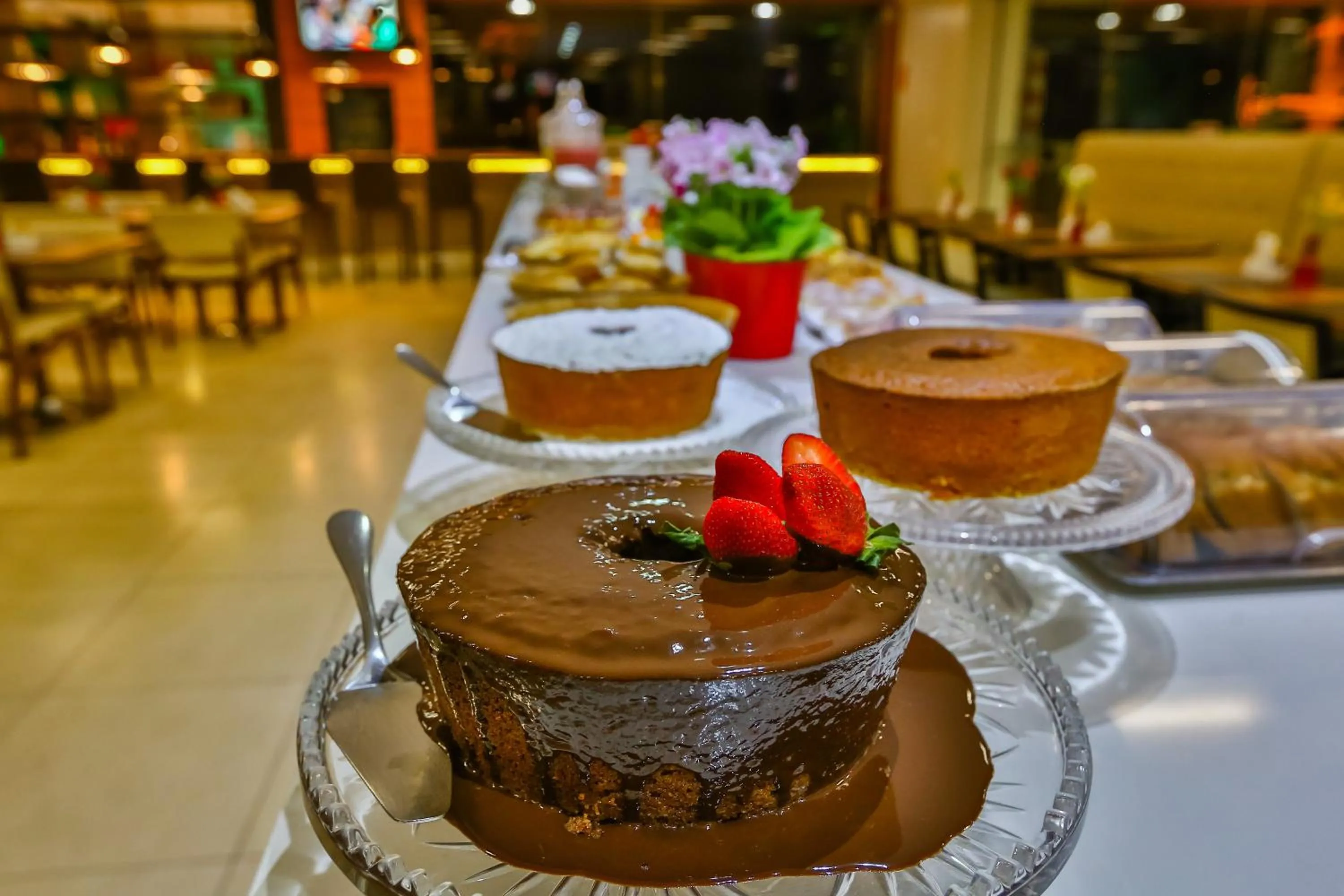 Food and drinks in SAN MARINO SUITES HOTEL By NOBILE