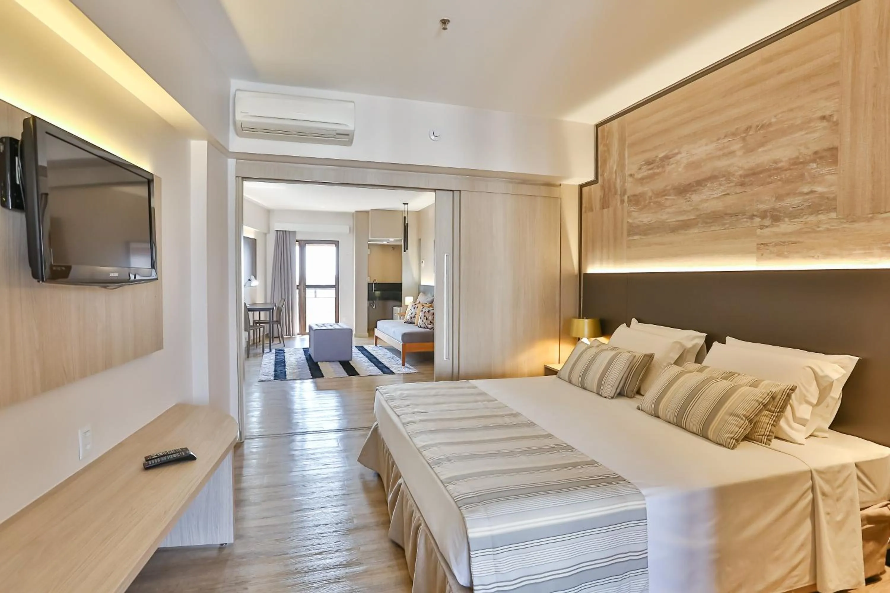 Bedroom, Bed in SAN MARINO SUITES HOTEL By NOBILE