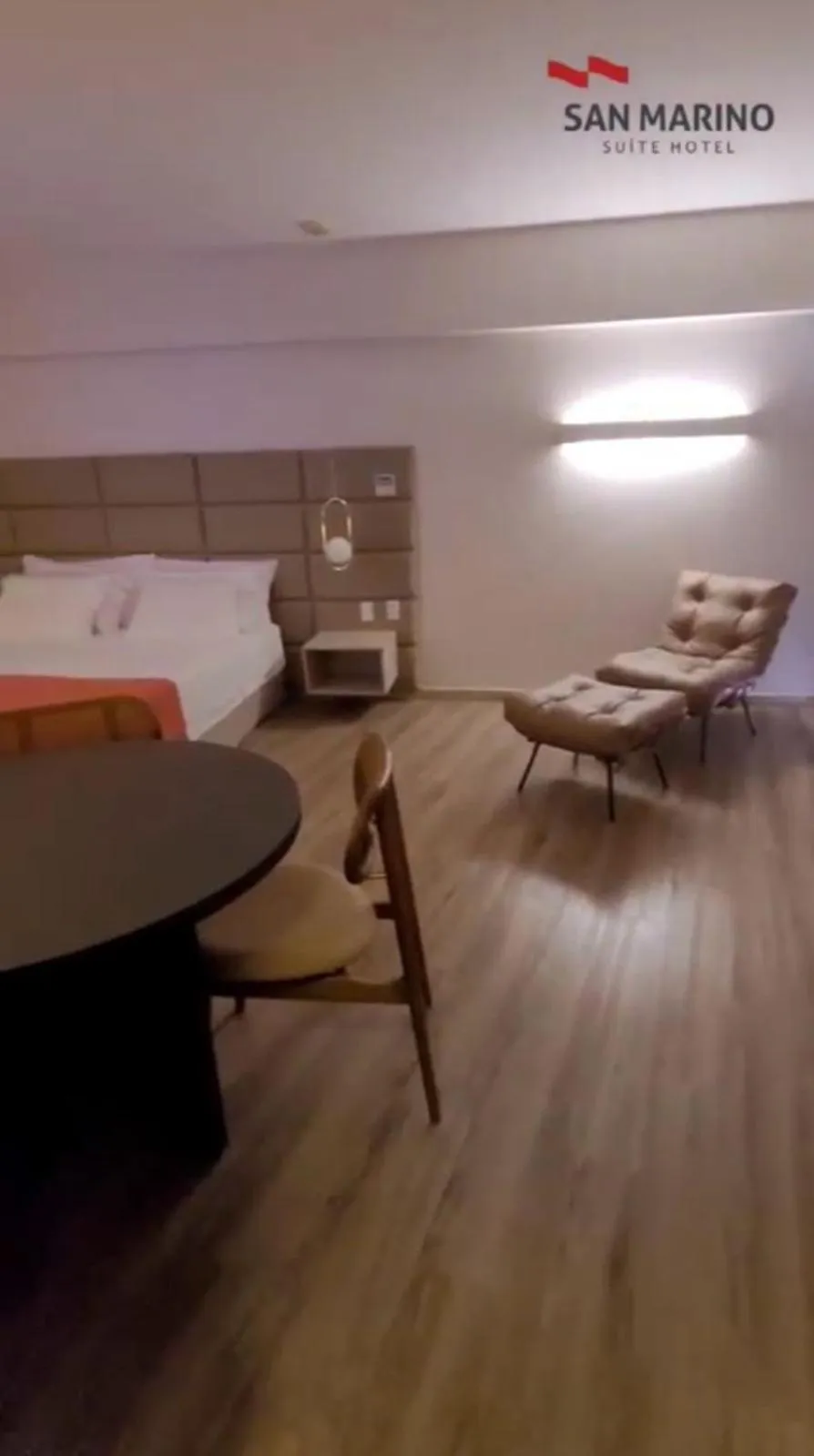 Bed in SAN MARINO SUITES HOTEL By NOBILE