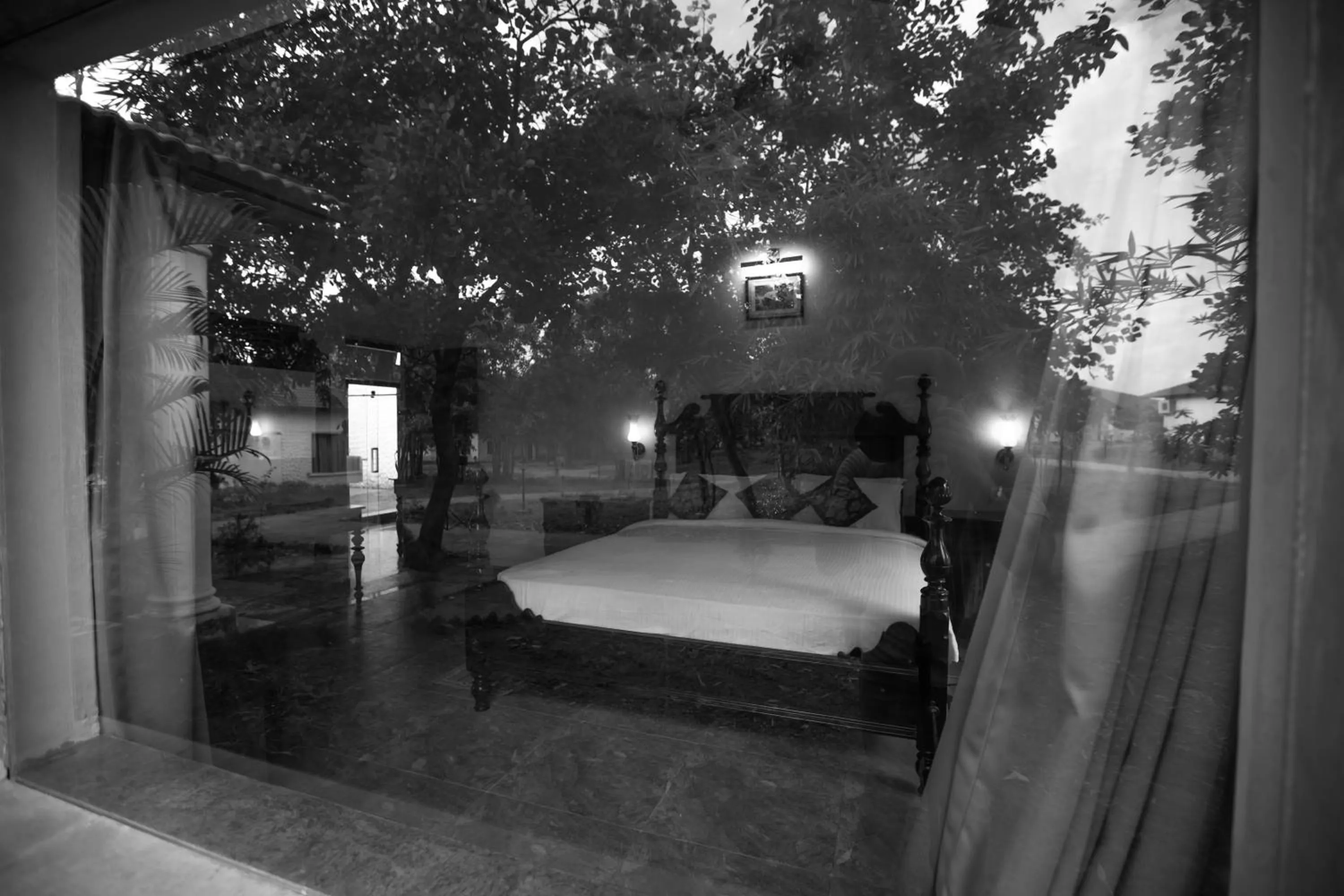 Bedroom, Bed in Tuli Veer Bagh Resort