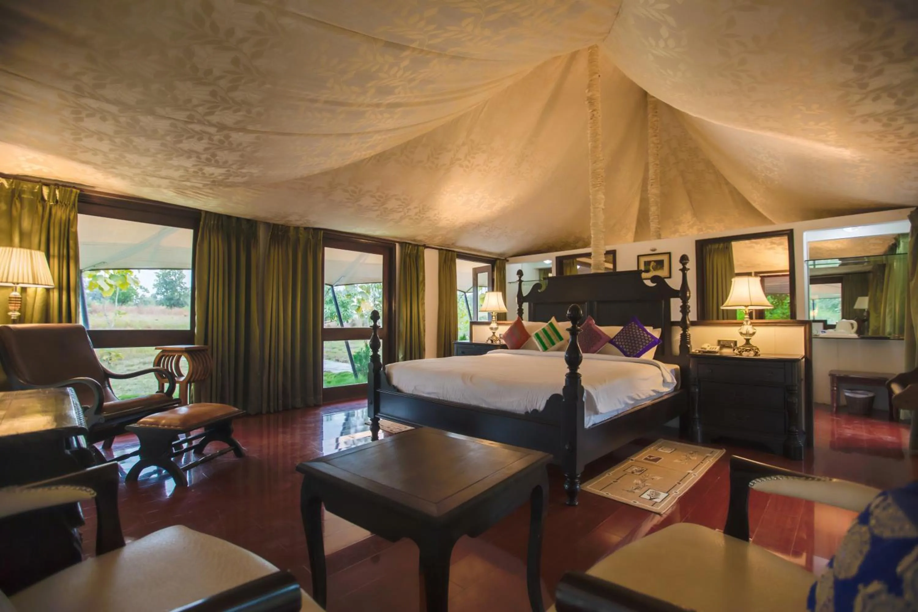 Bedroom, Bed in Tuli Veer Bagh Resort