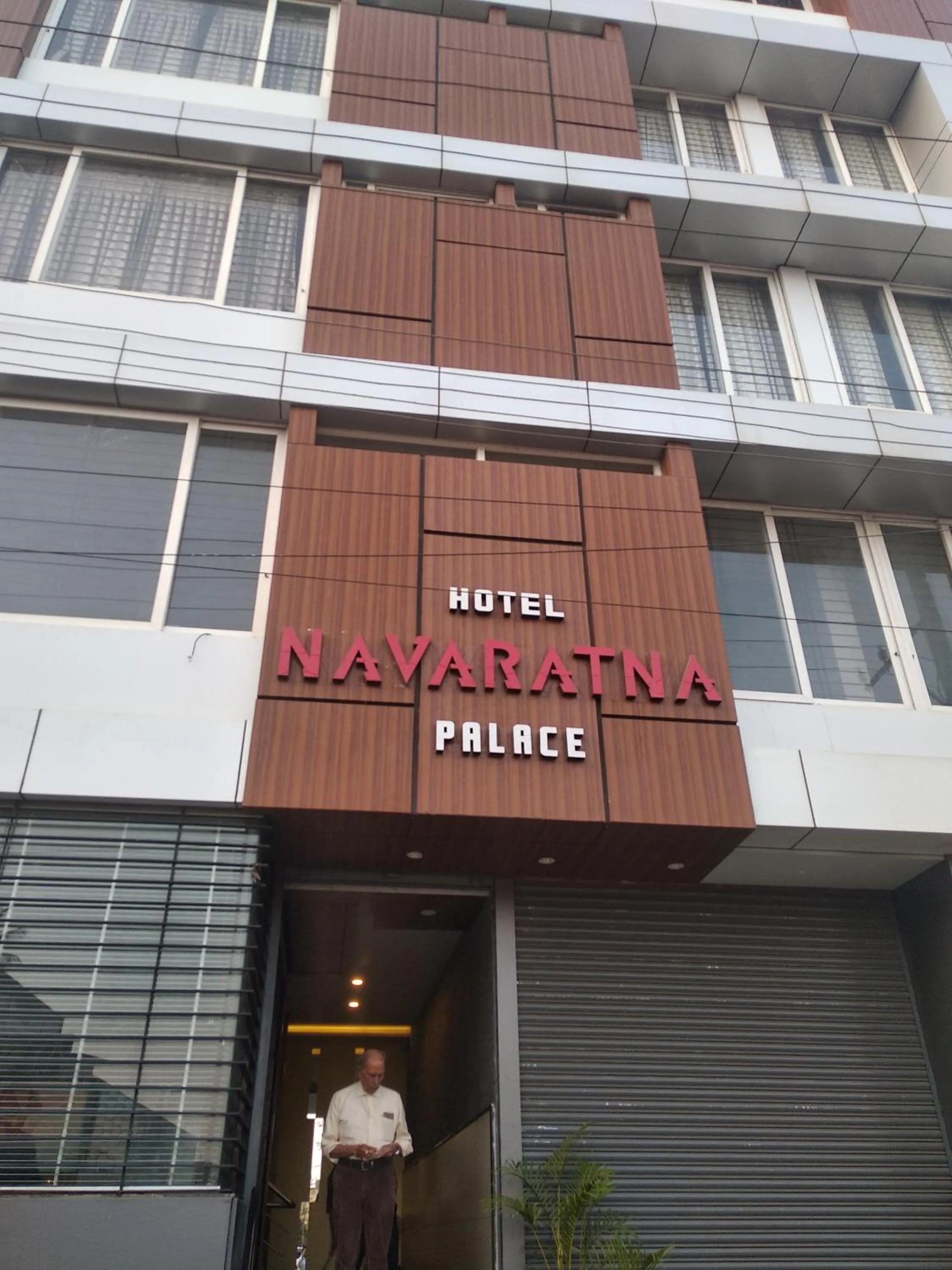 Navaratna Palace