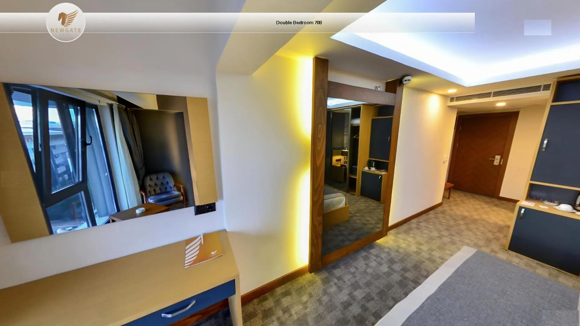 Bed in New Gate Hotel