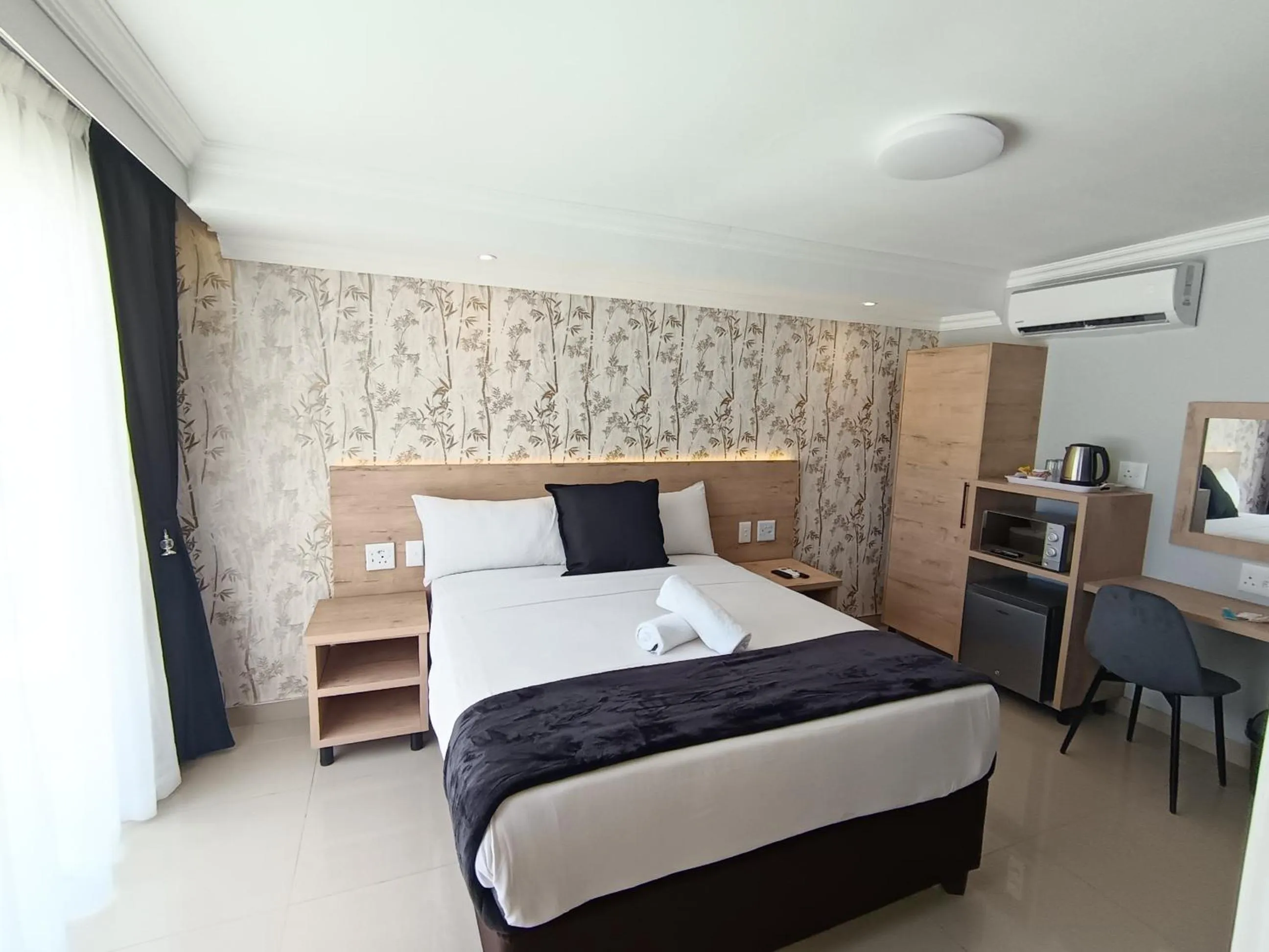 Bed in Bayside Hotel Empangeni