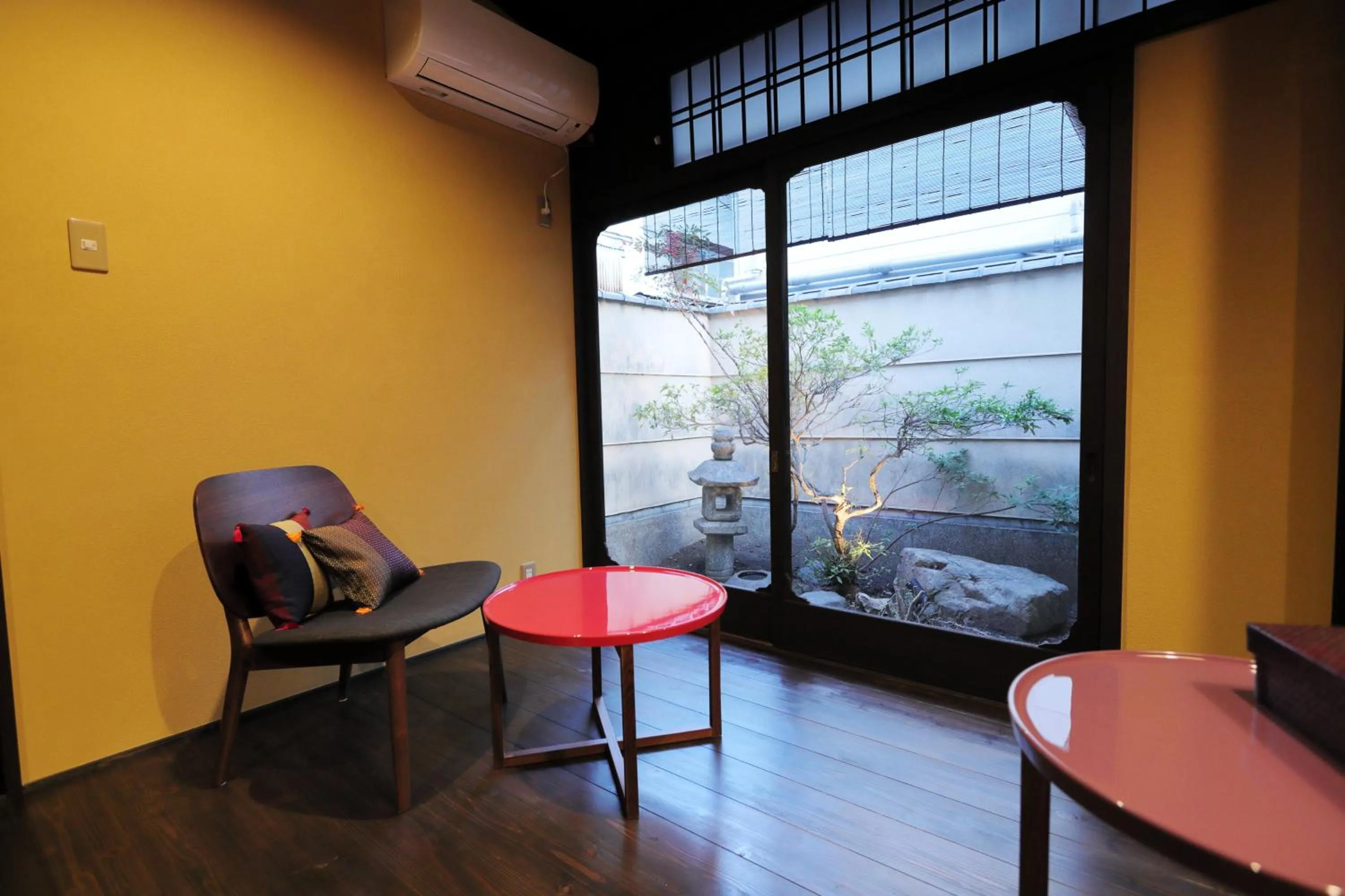 Garden view in Ryokan Tanoya