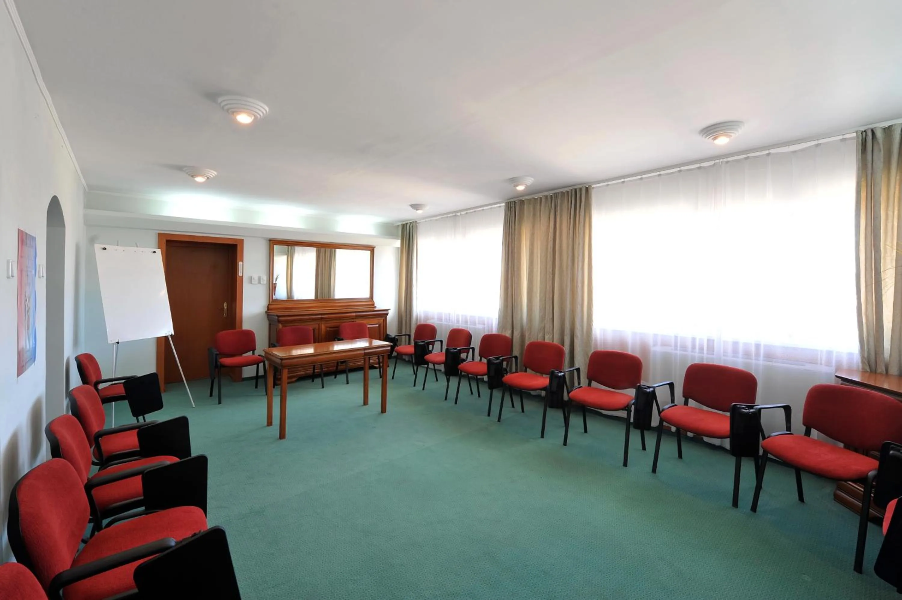 Meeting/conference room in Hotel Moldova
