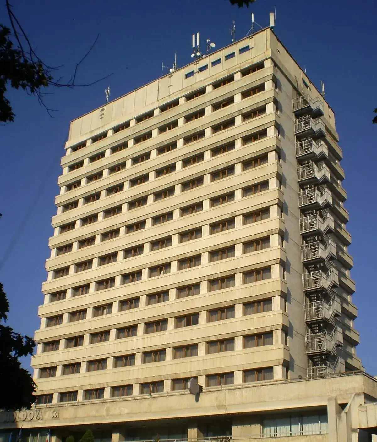 Facade/entrance in Hotel Moldova Facade/entrance in Hotel Moldova