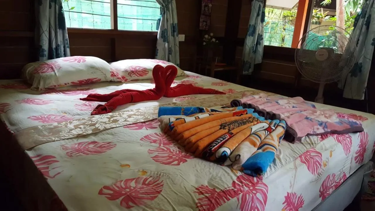Bed in Baan Suan Kayoo 2 Buffalo Bay Aow Khao Kwai