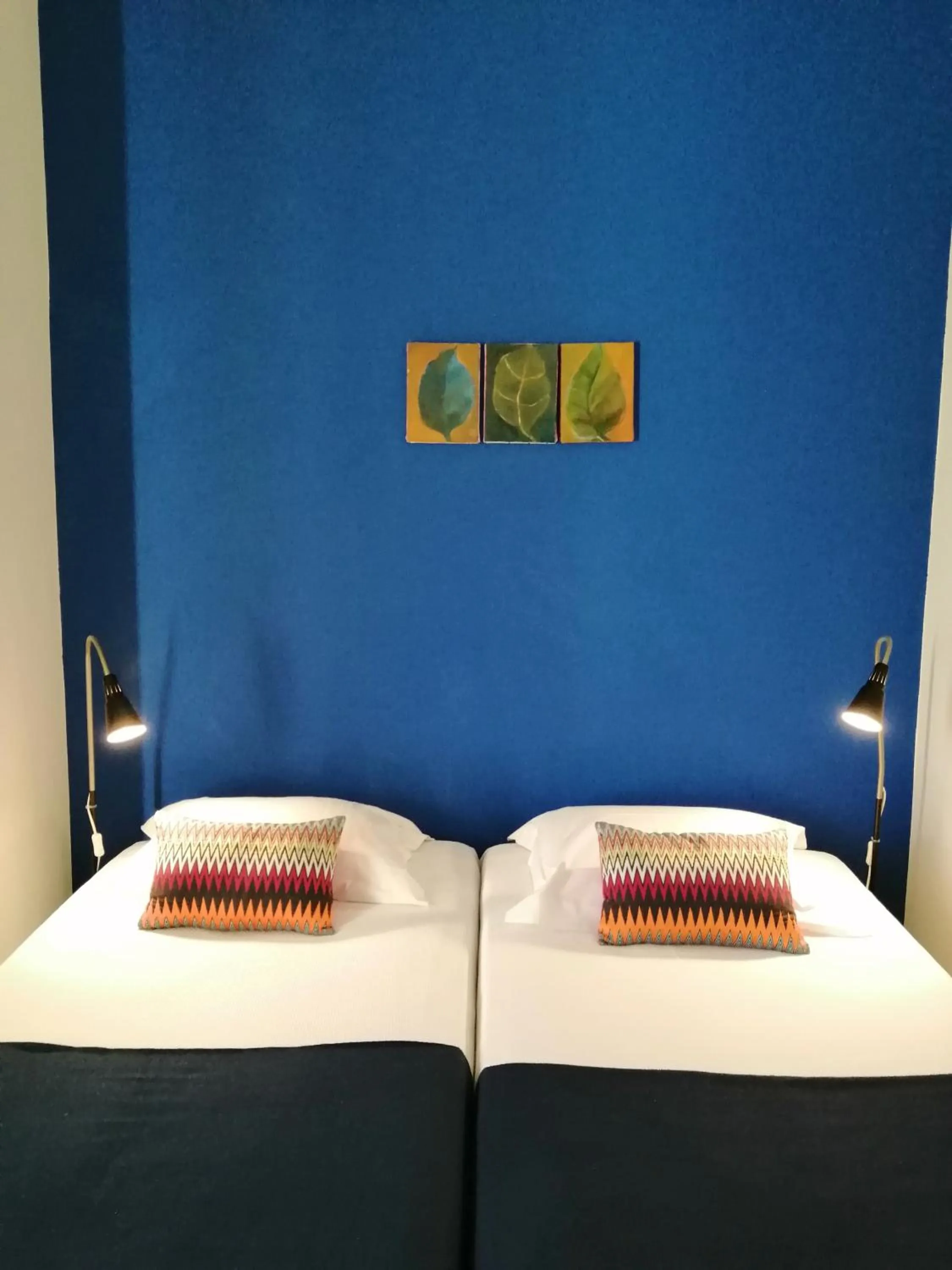 Bedroom, Bed in Evora Inn