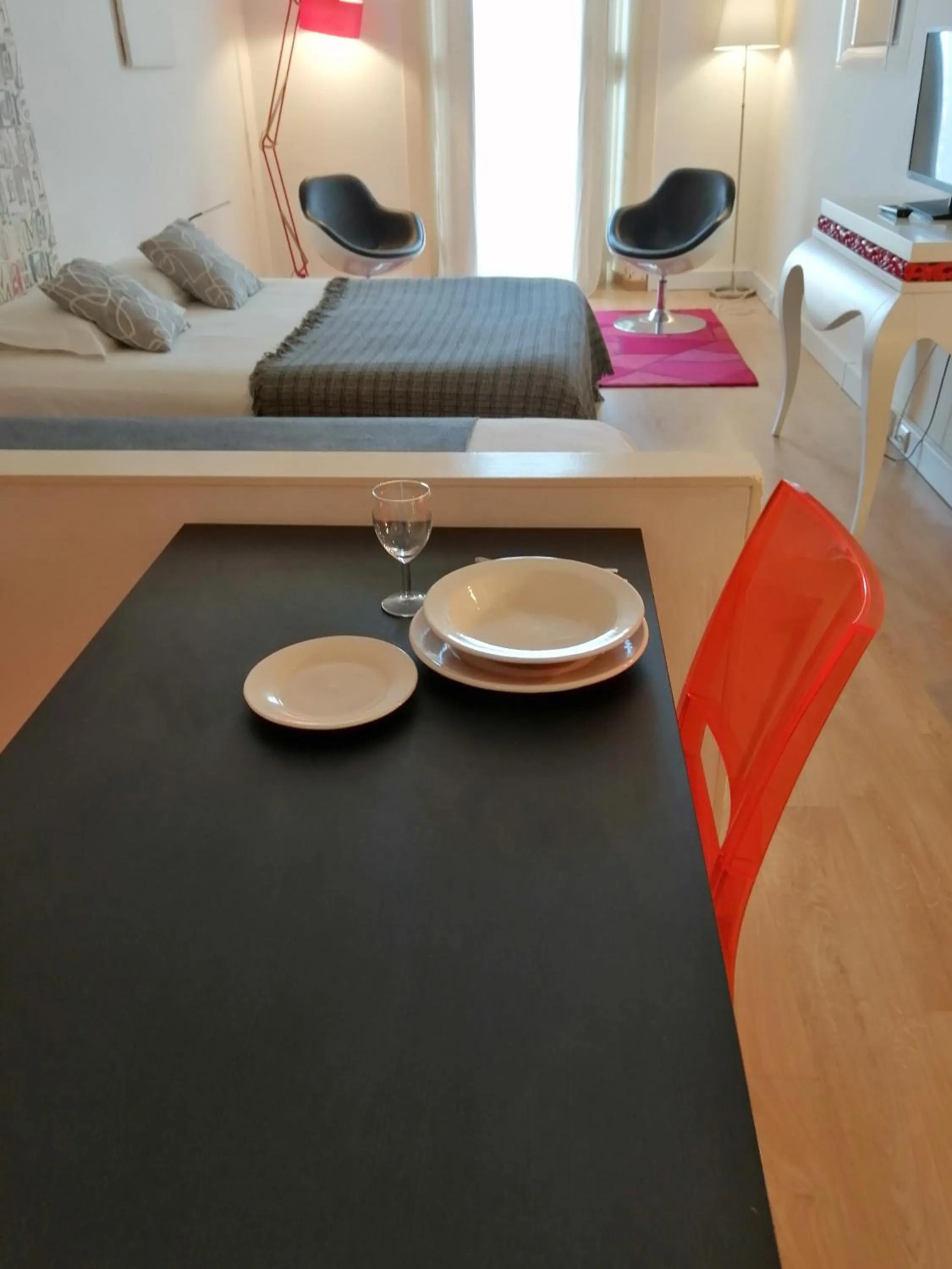 Coffee/tea facilities, Bed in Evora Inn