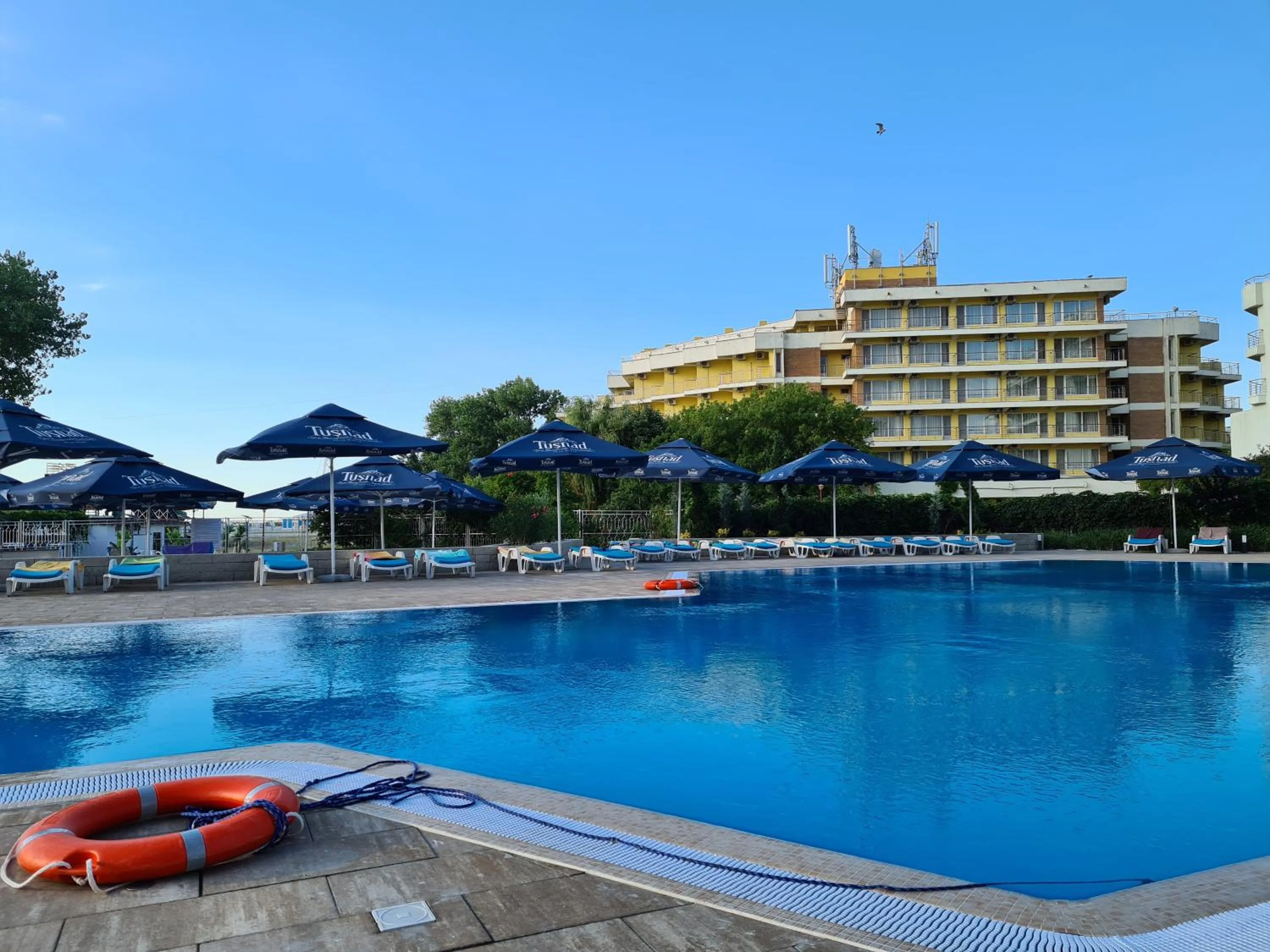 Property building in Hotel Orfeu