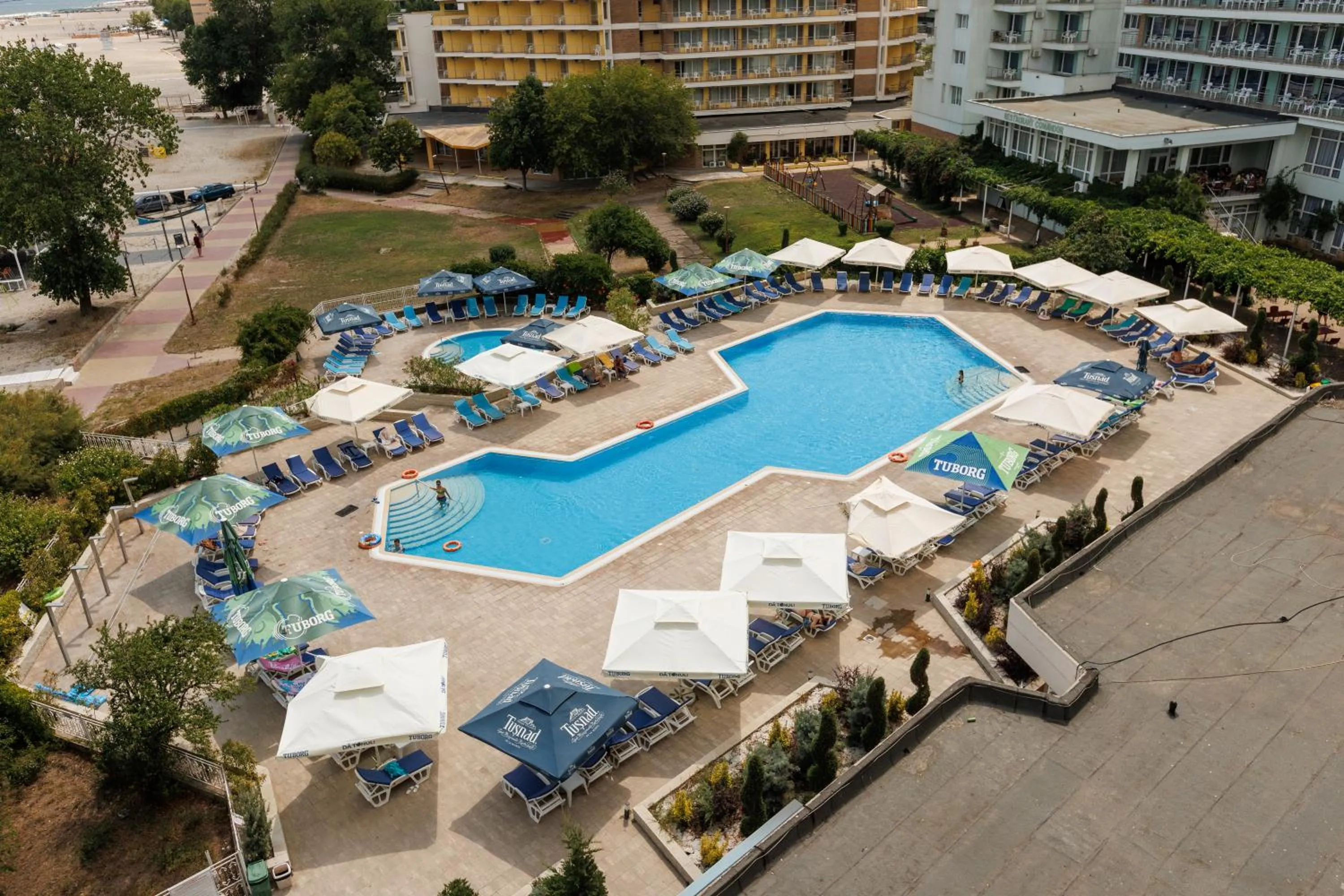 Swimming pool in Hotel Orfeu