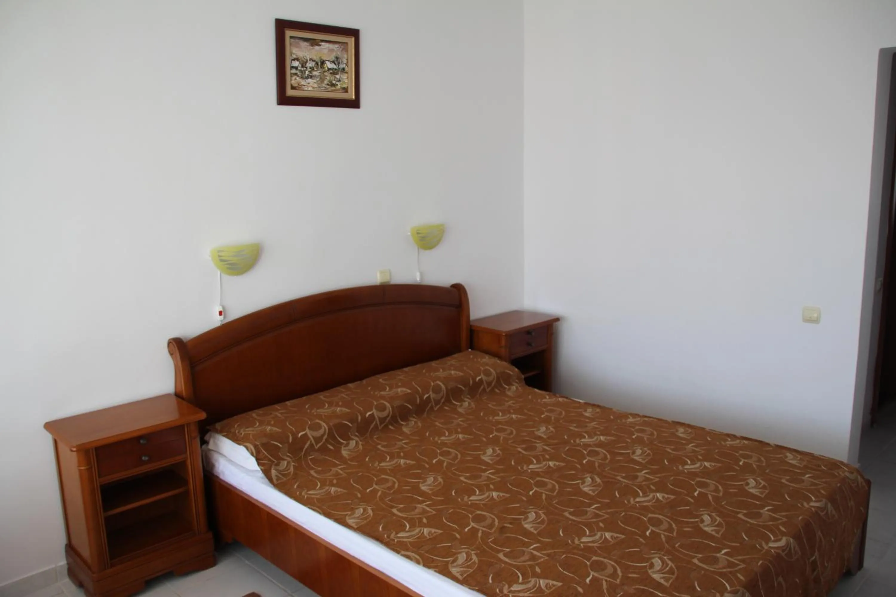 Bed in Hotel Orfeu