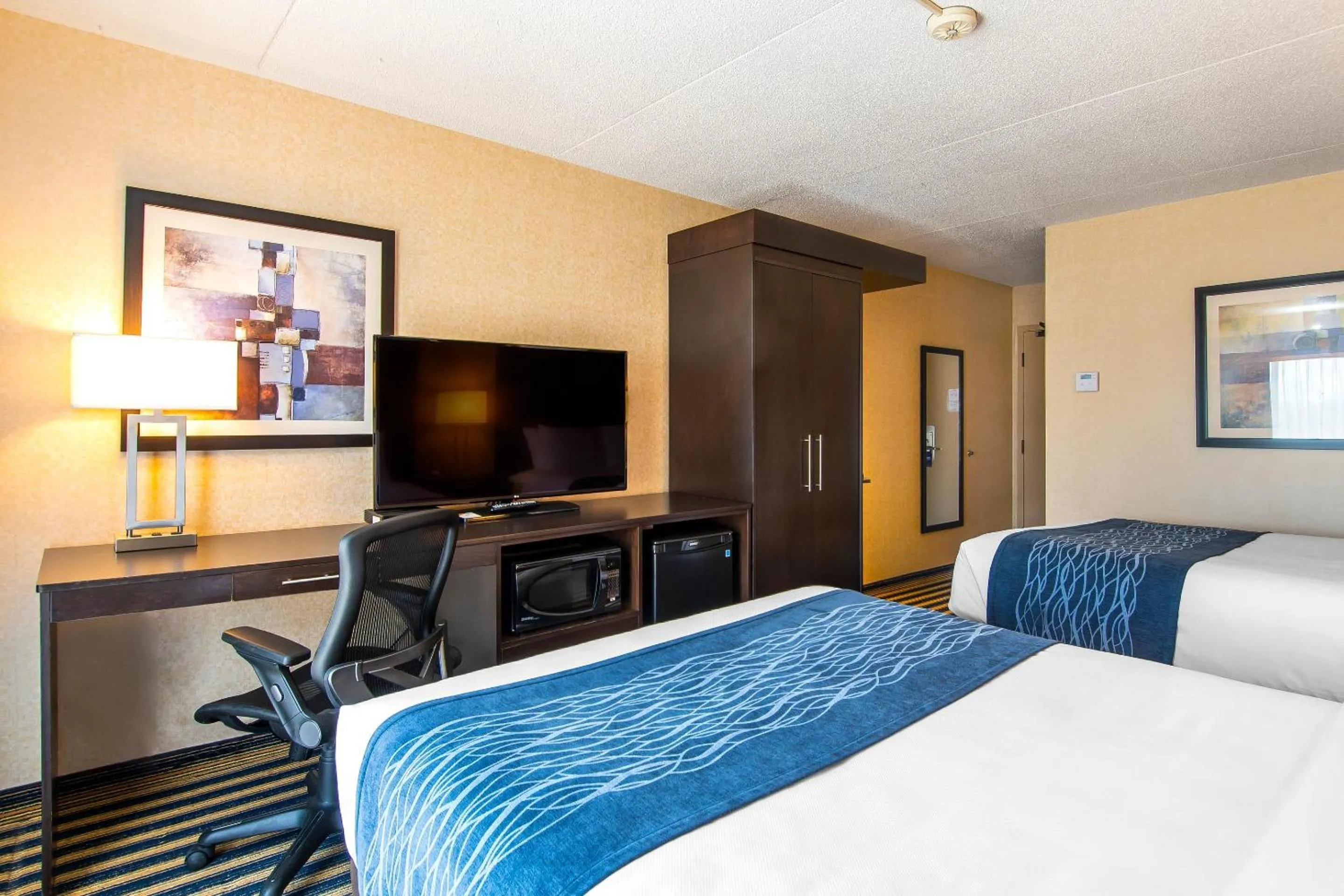 Bedroom, Bed in Comfort Inn