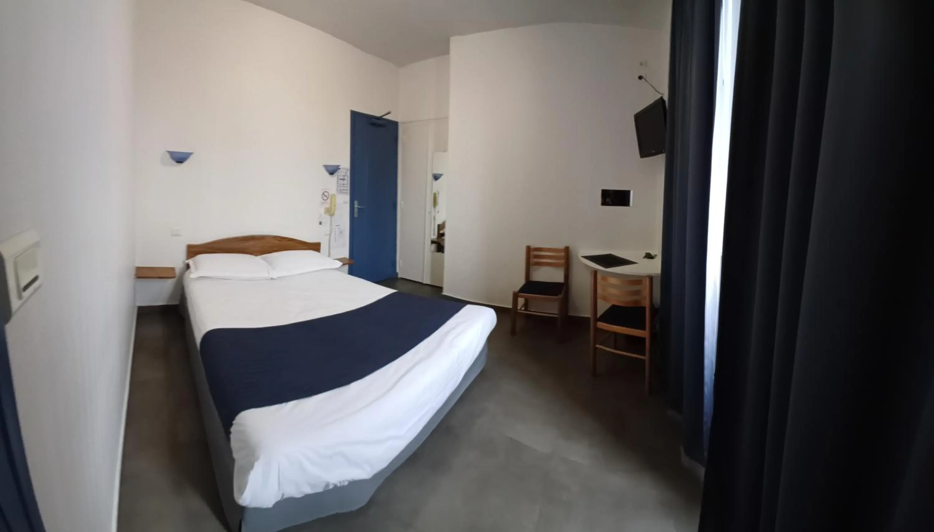 Double Room in Ker Annick