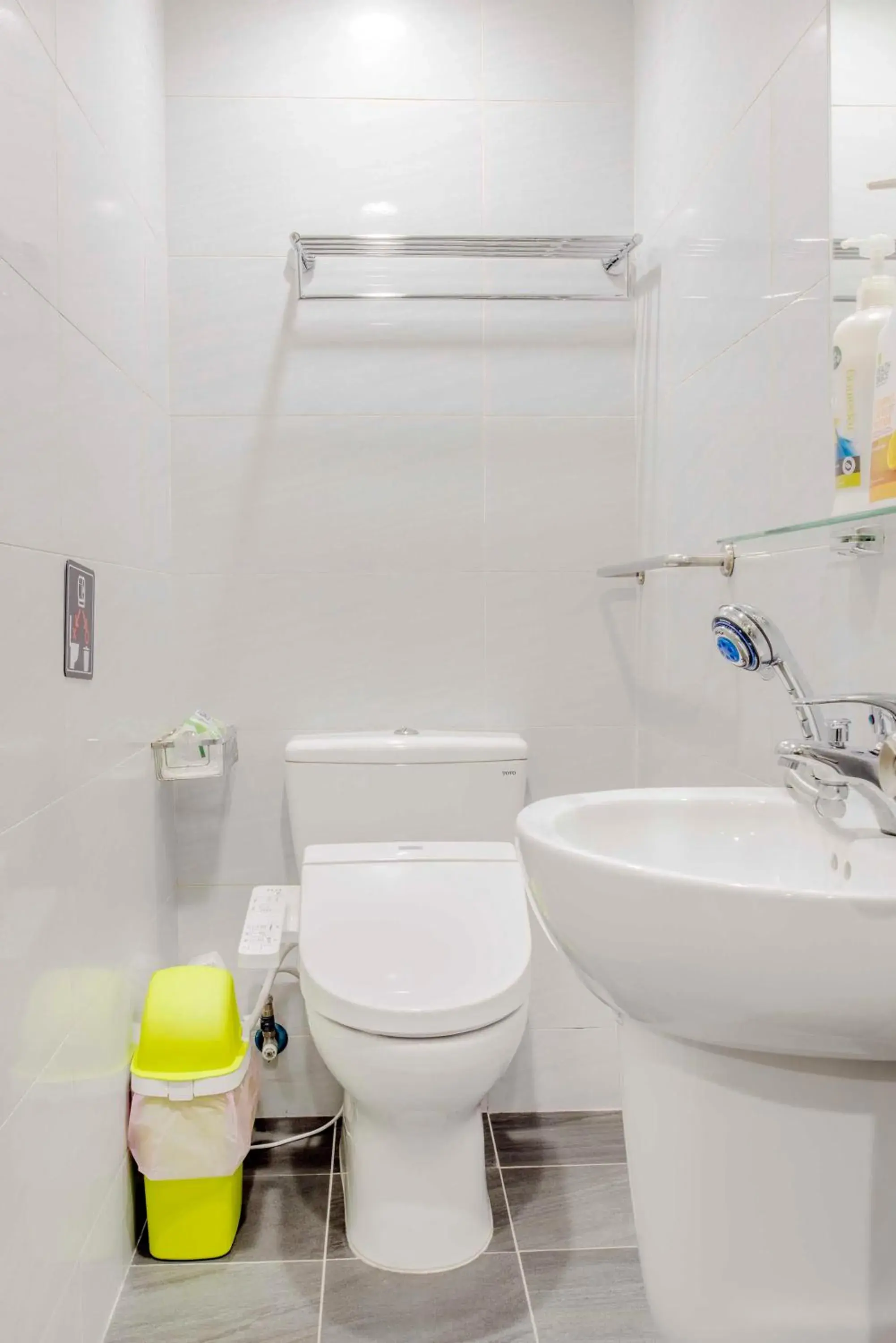 Shower, Bathroom in Old Door Hostel