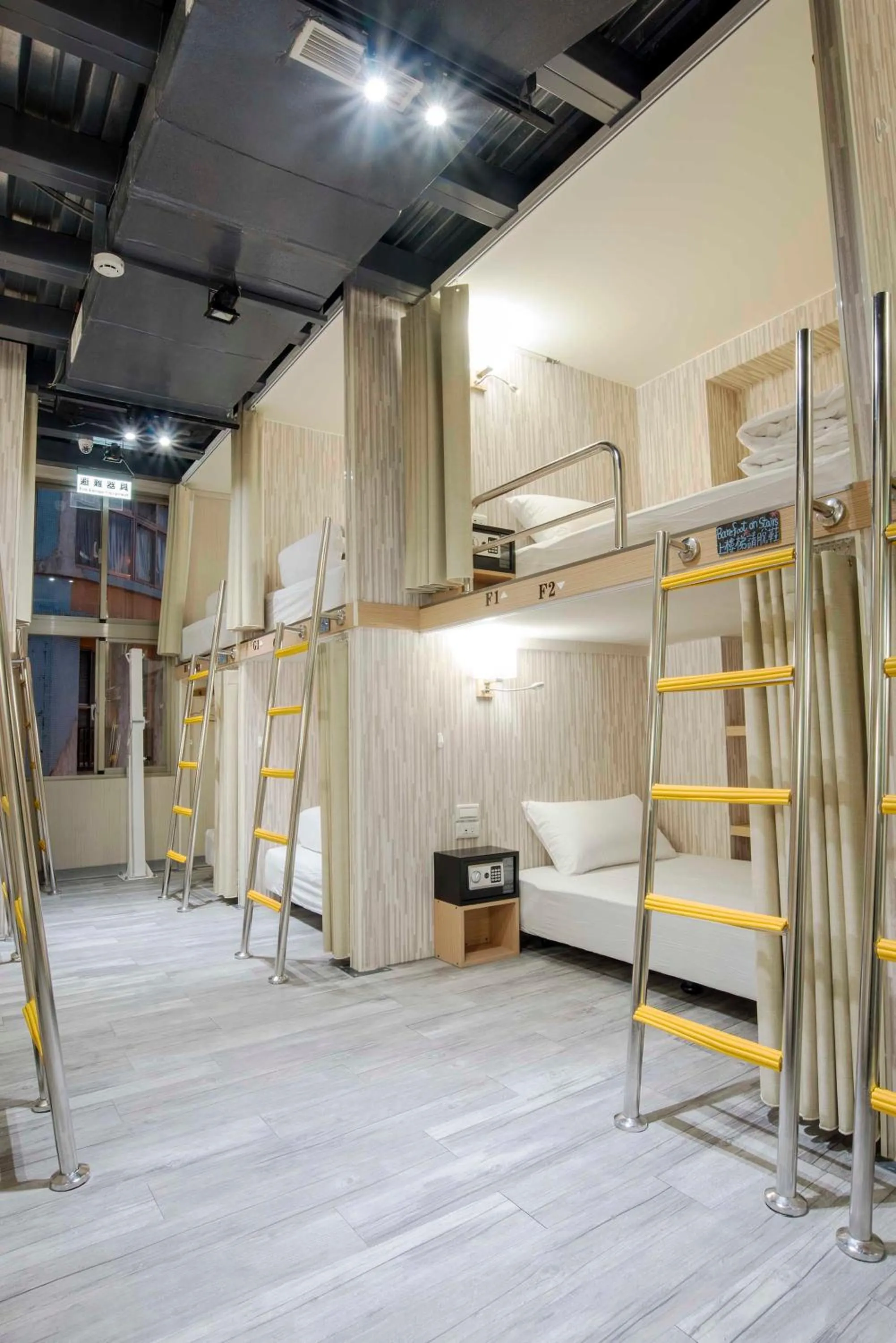 Photo of the whole room, Bed in Old Door Hostel & Bar