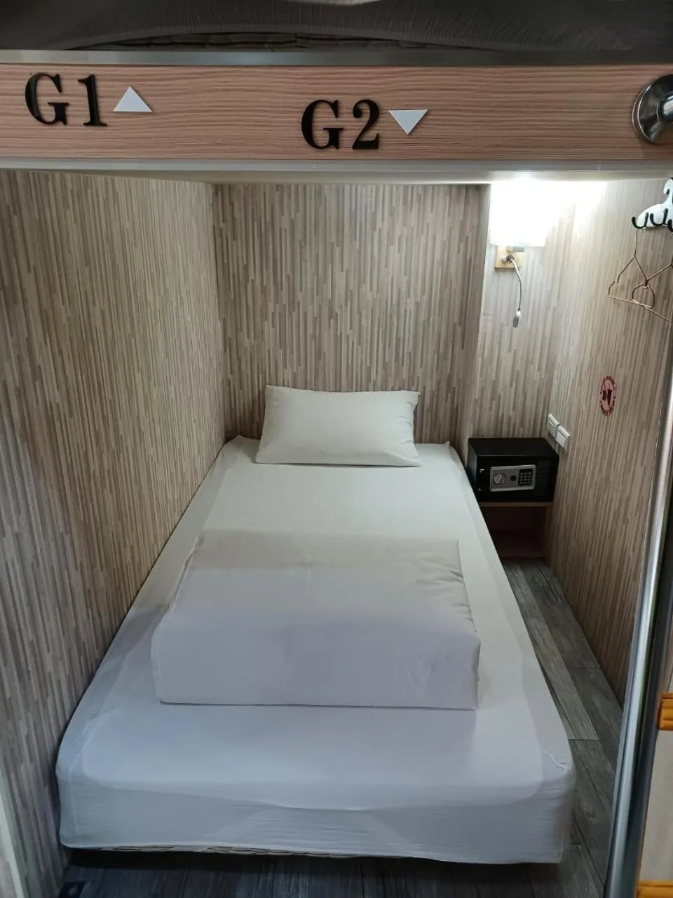 Bed in Old Door Hostel & Bar