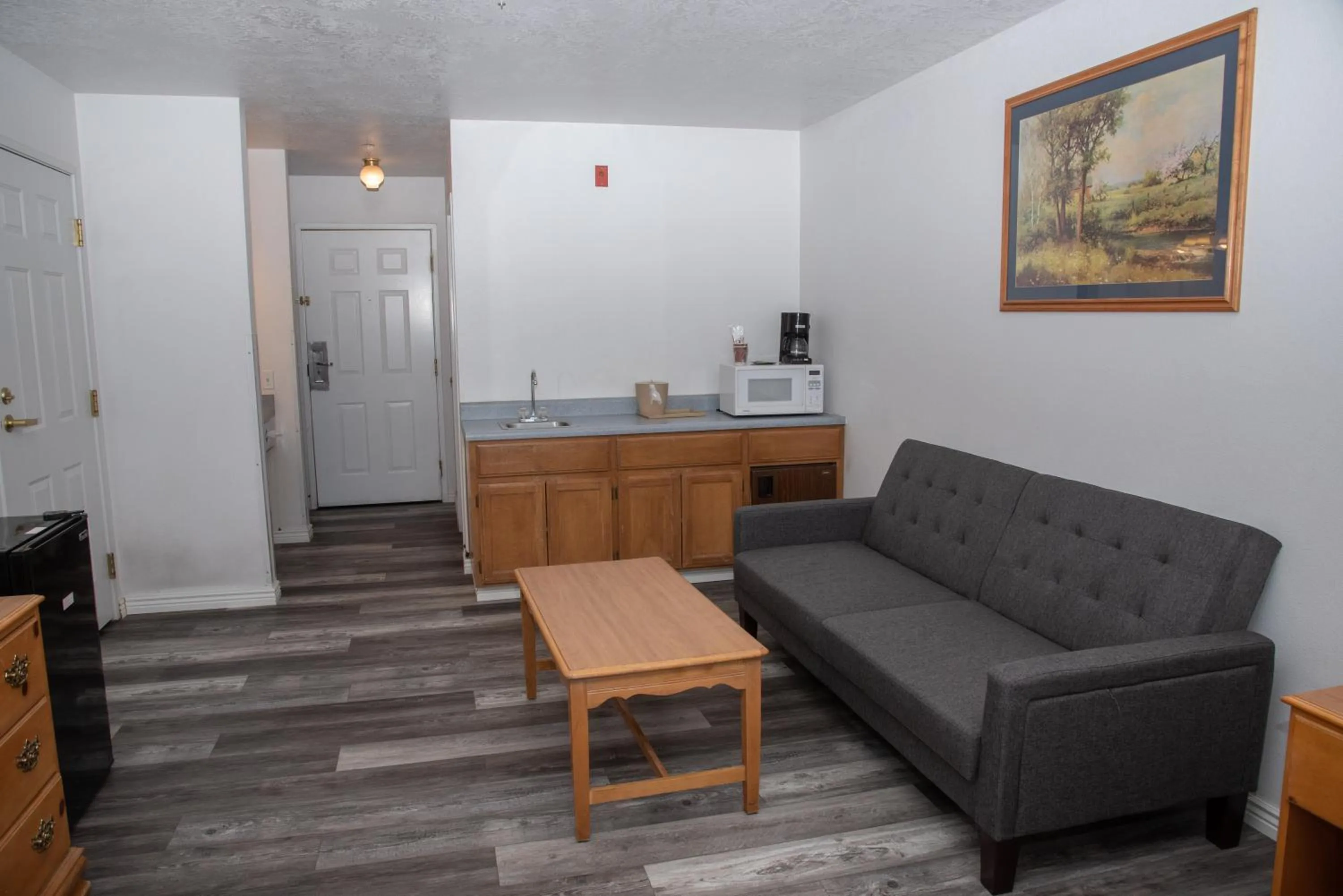 Traveler's Inn Carlin NV near Elko