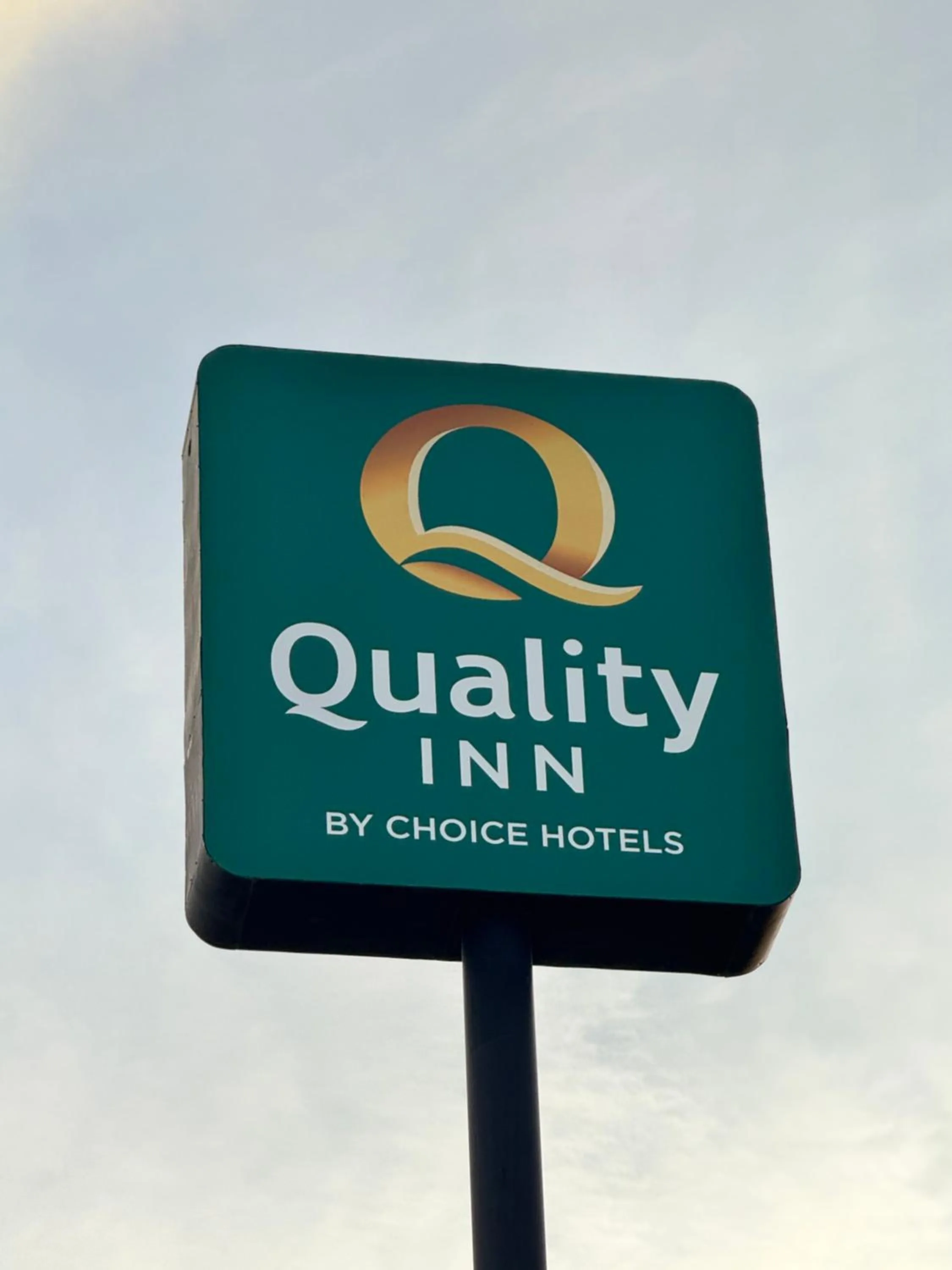 Property logo or sign in Quality Inn Carlin