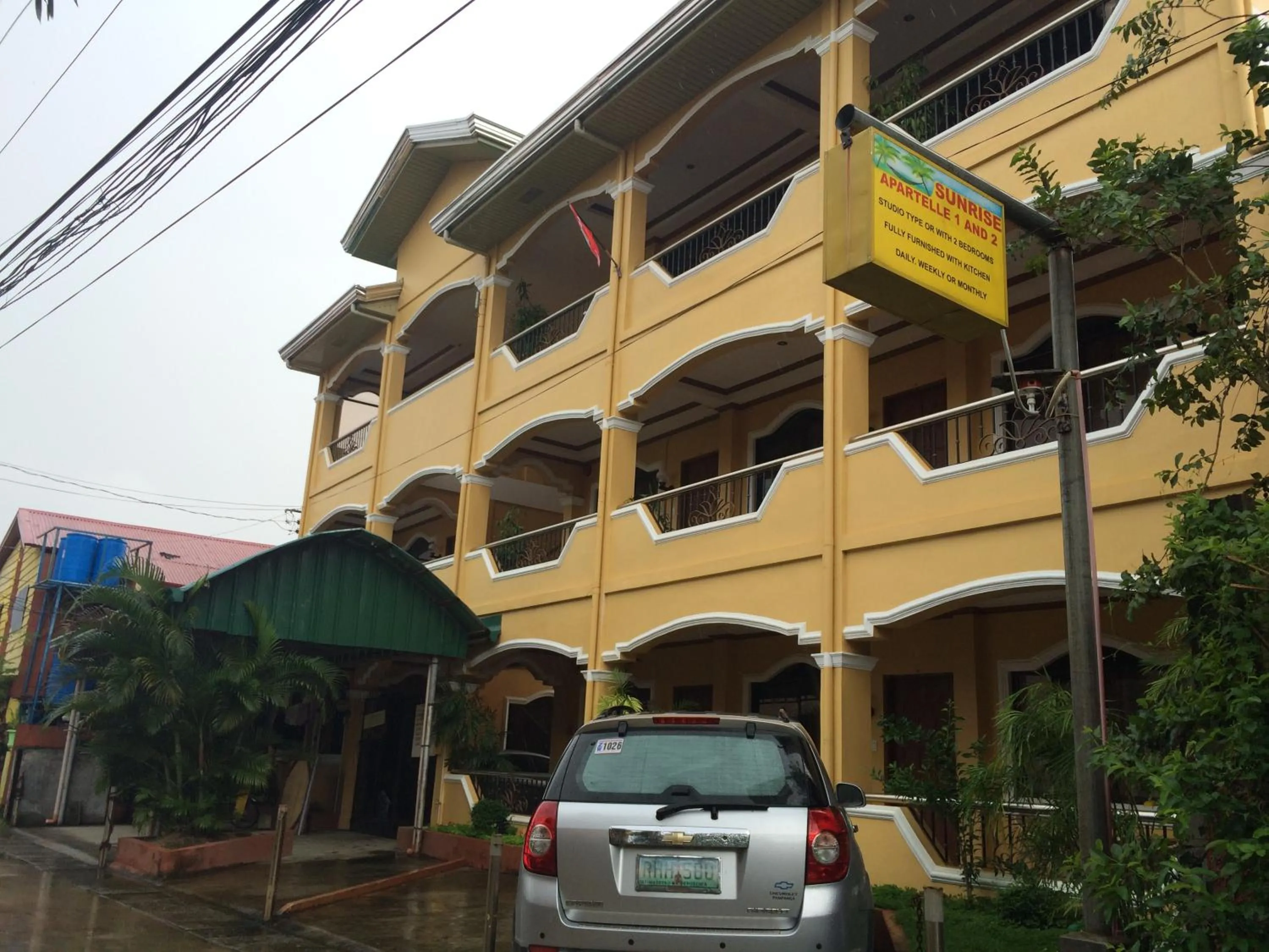 Sunrise Apartelle