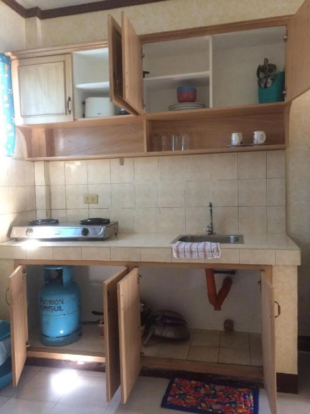 Sunrise Apartelle