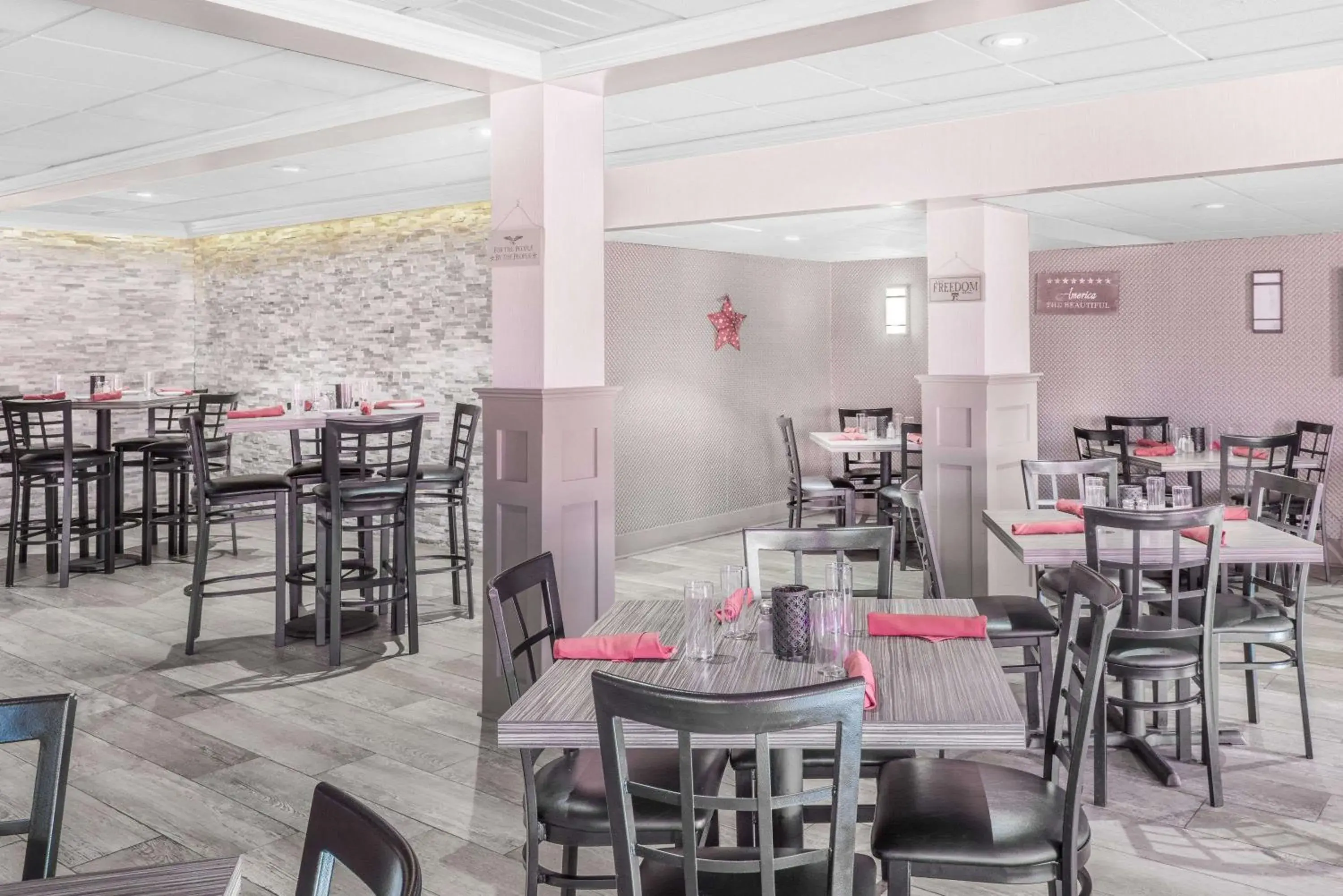 Restaurant/places to eat in Days Inn by Wyndham Springfield/Phil.Intl Airport Restaurant/places to eat in Days Inn by Wyndham Springfield/Phil.Intl Airport